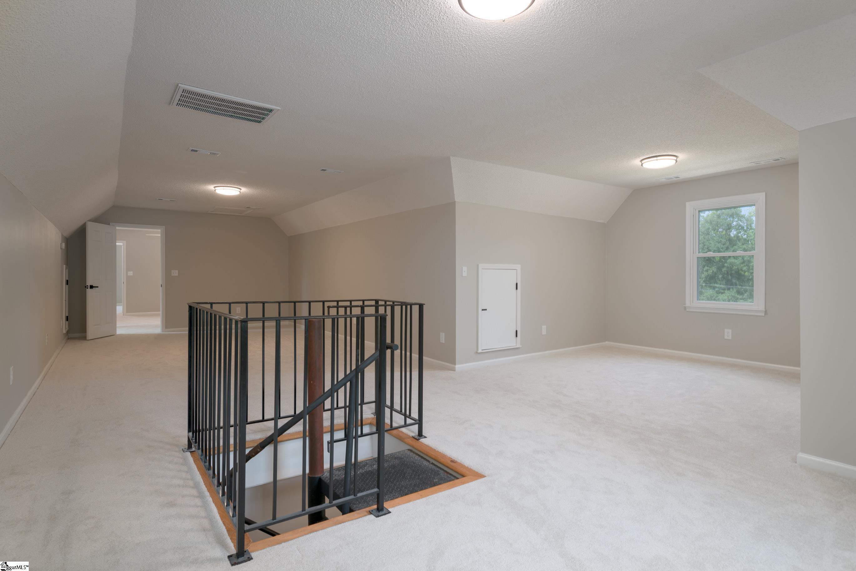 125 Tiffany Lane Property Photo 26