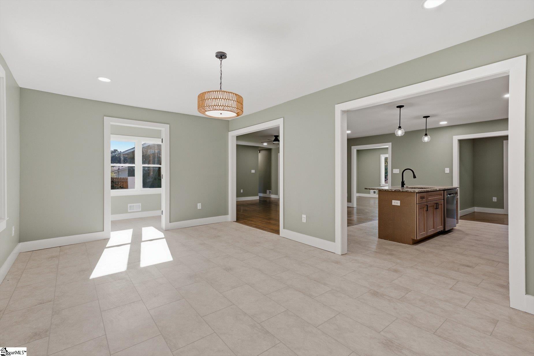 128 Galaxie Place Property Photo 14