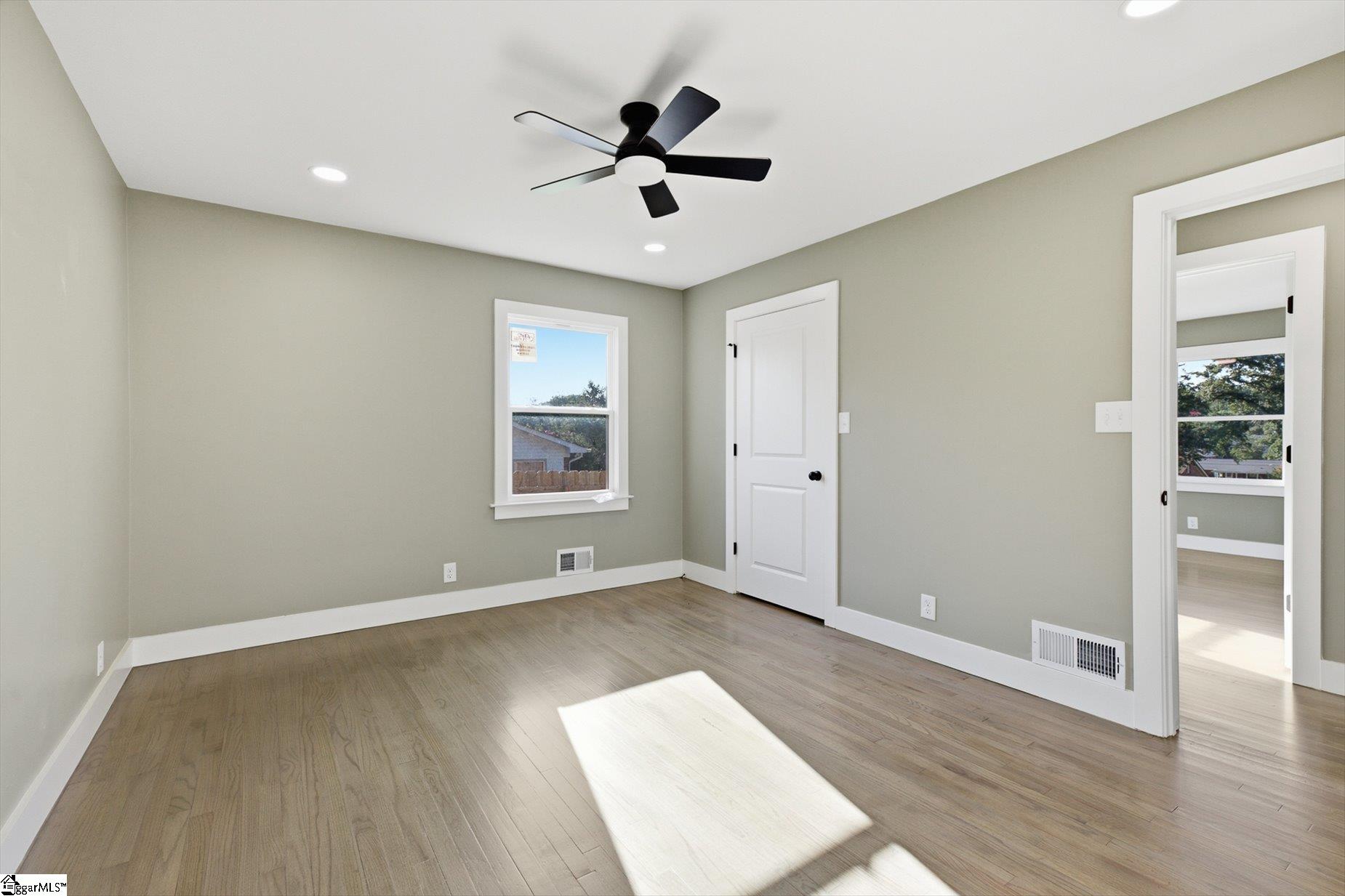 128 Galaxie Place Property Photo 22