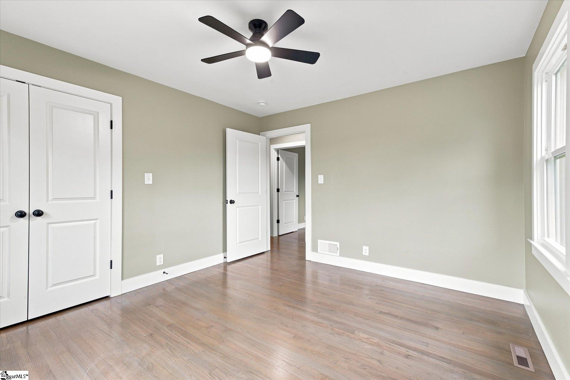 128 Galaxie Place Property Photo 23