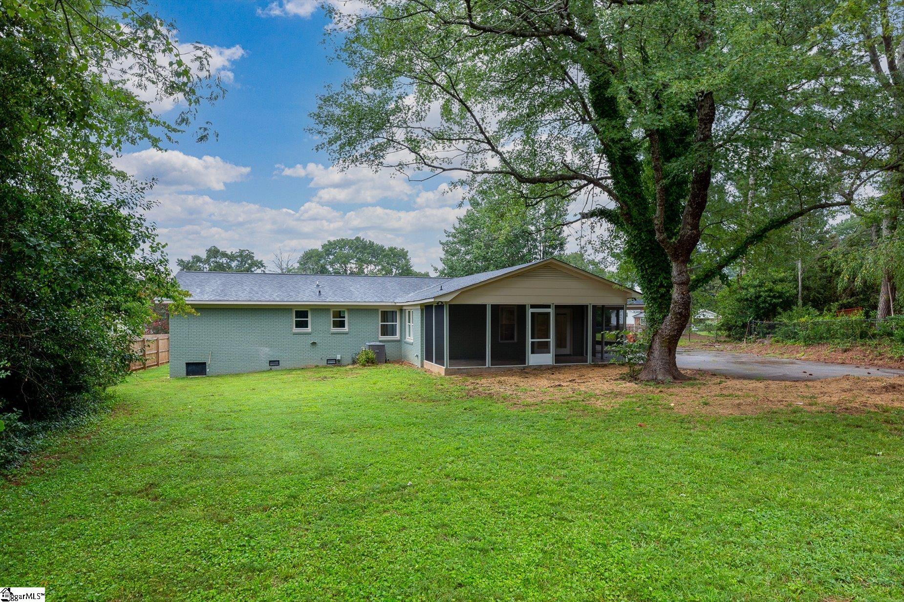 128 Galaxie Place Property Photo 32