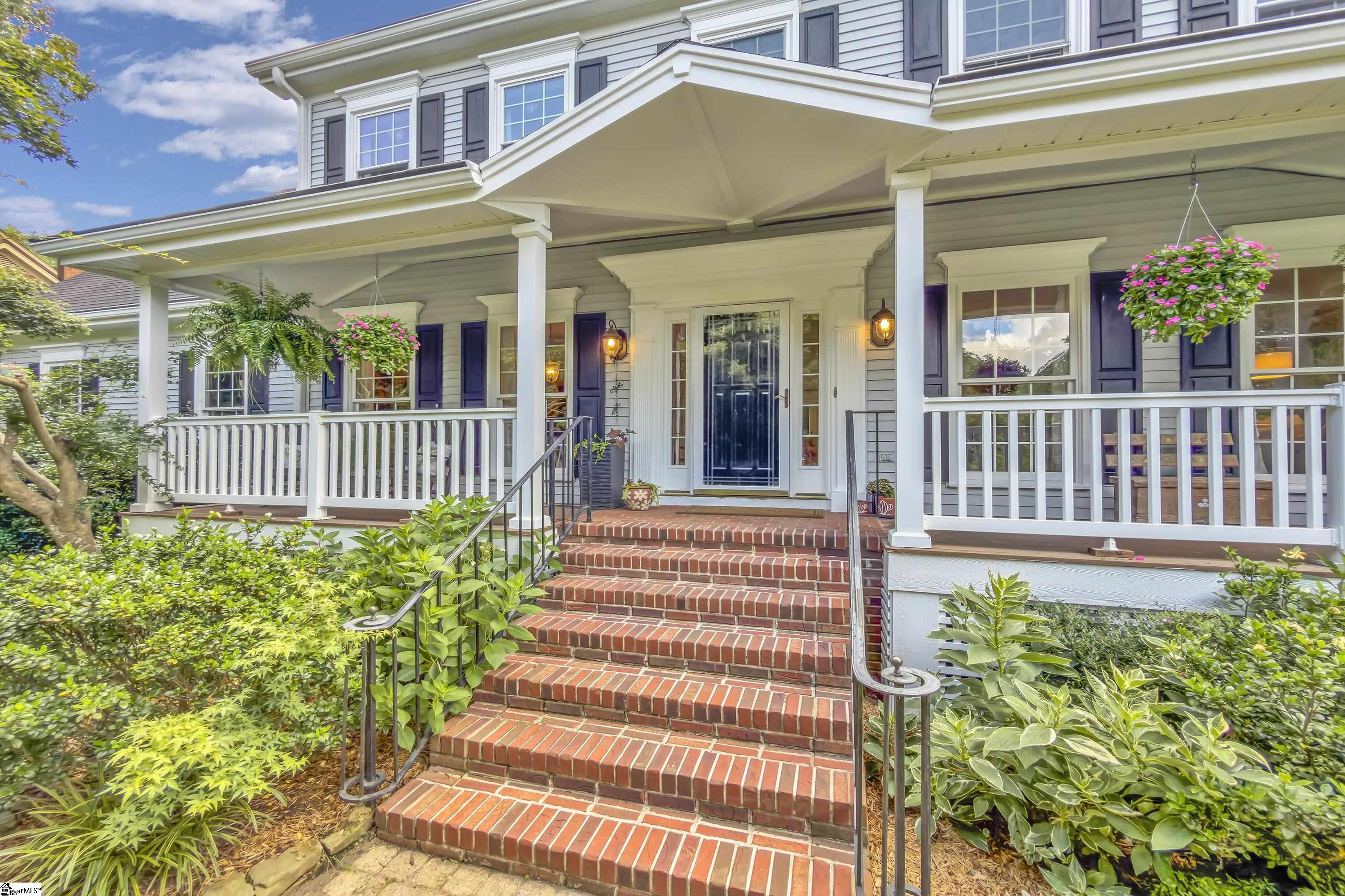 209 River Walk Boulevard Property Photo 2