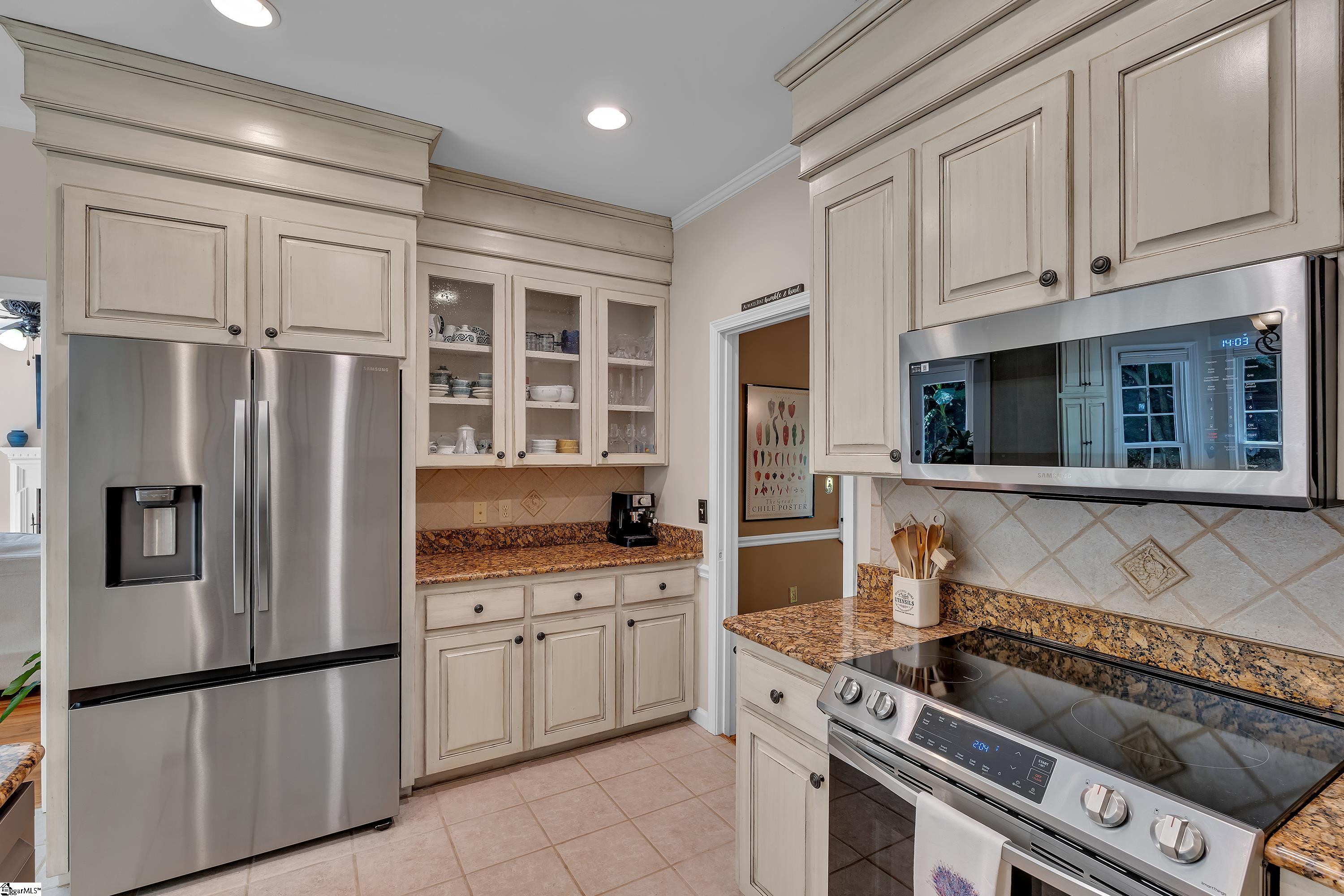 209 River Walk Boulevard Property Photo 6