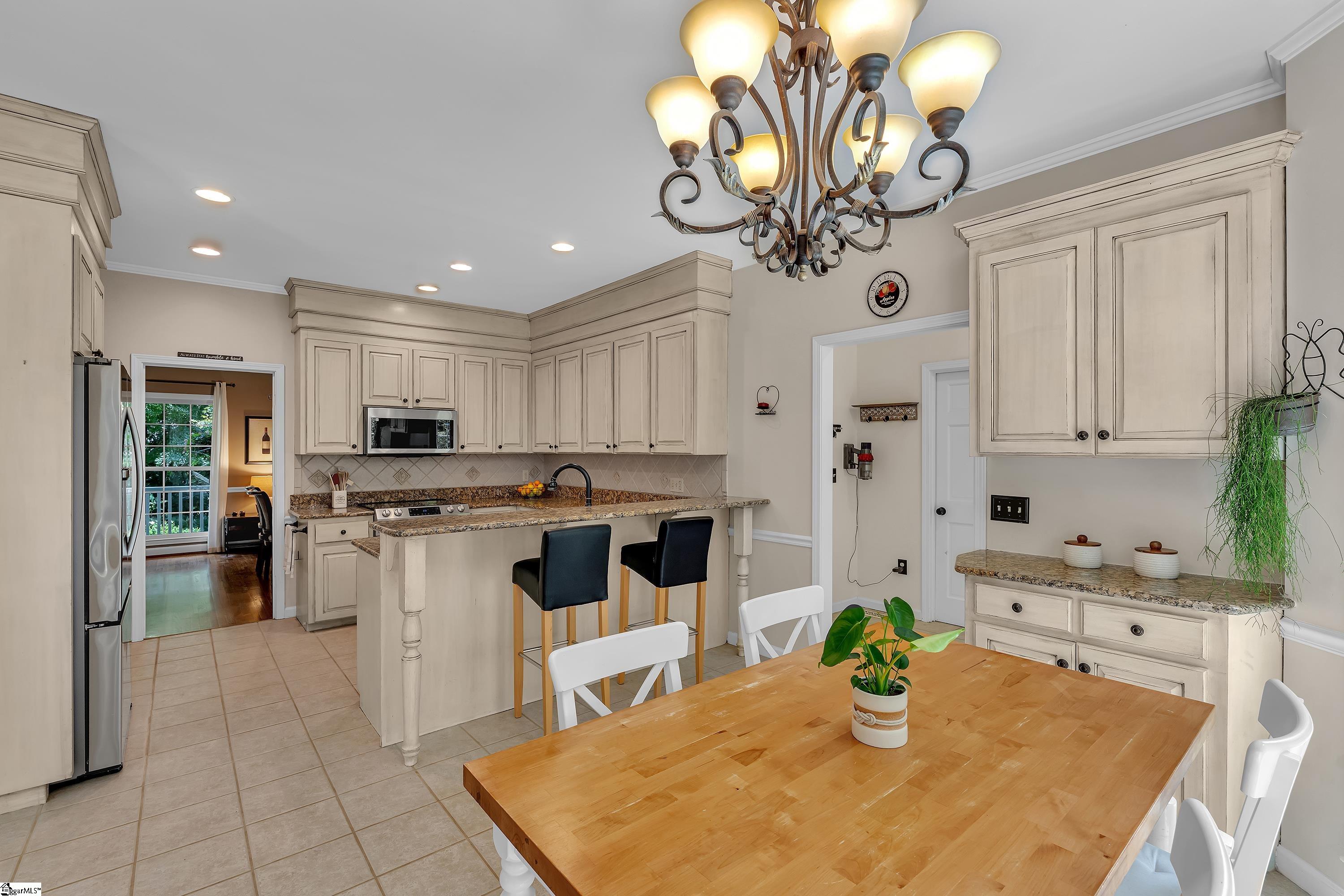 209 River Walk Boulevard Property Photo 7