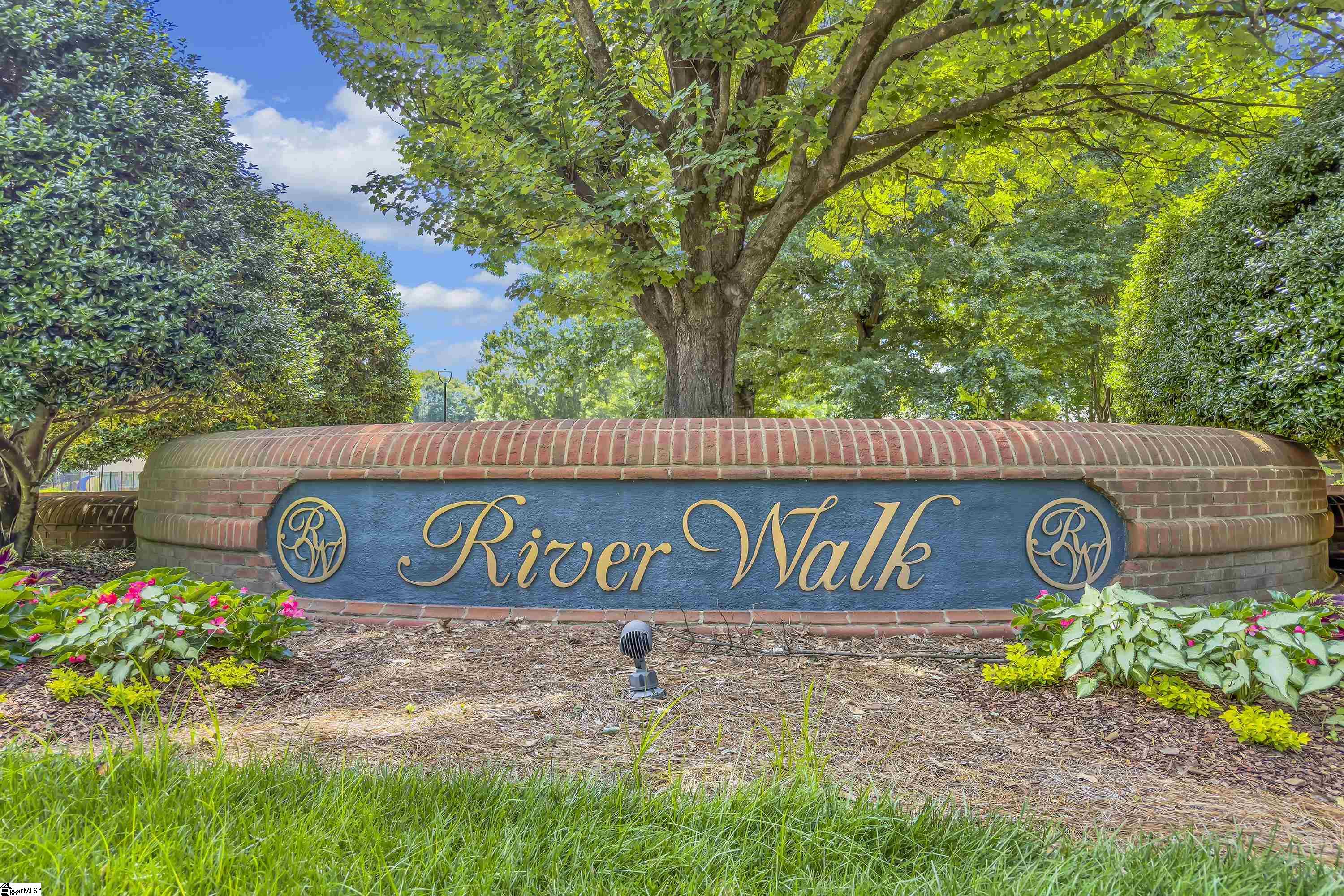 209 River Walk Boulevard Property Photo 30