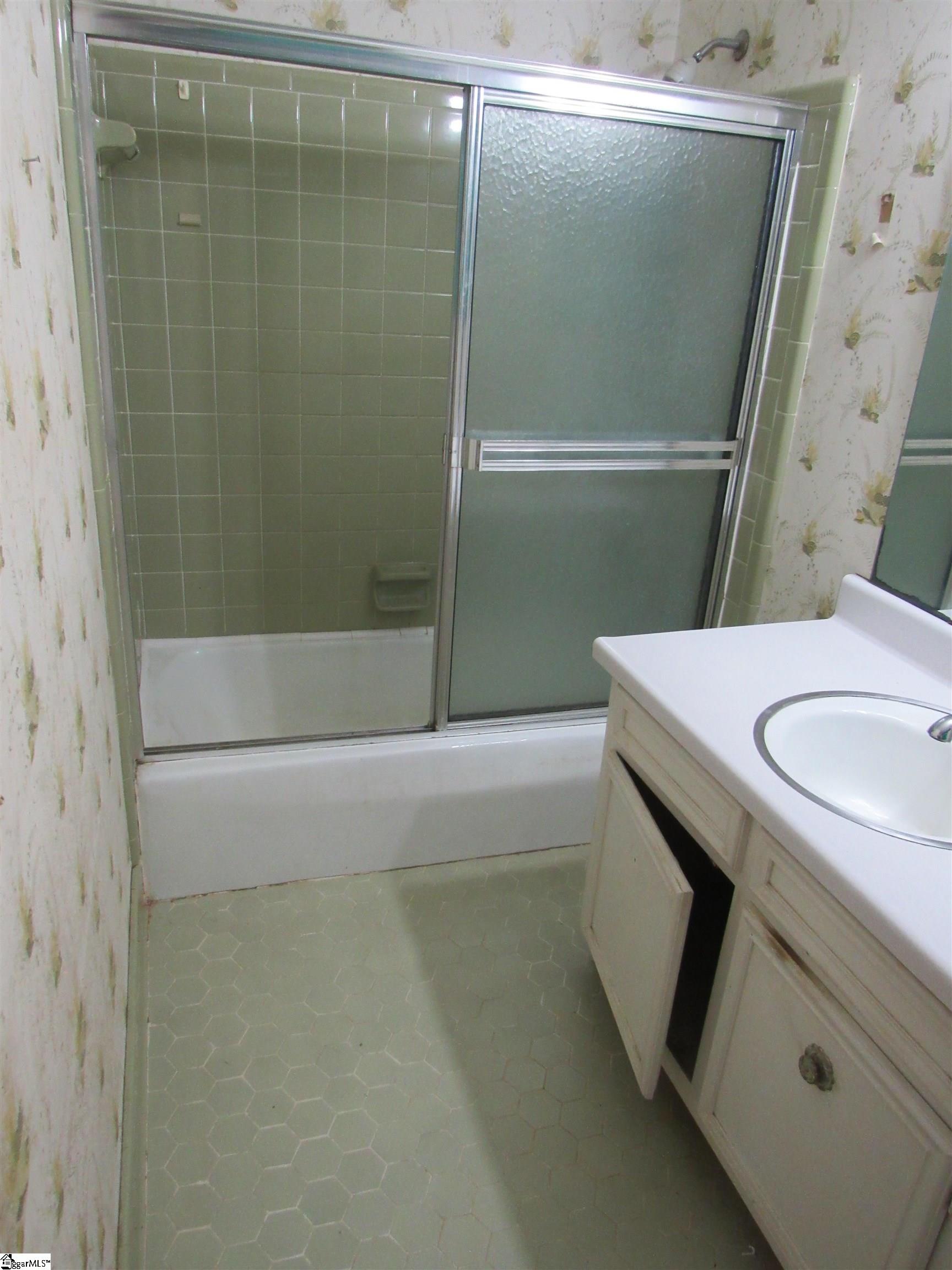 507 Eastcliffe Way Property Photo 11