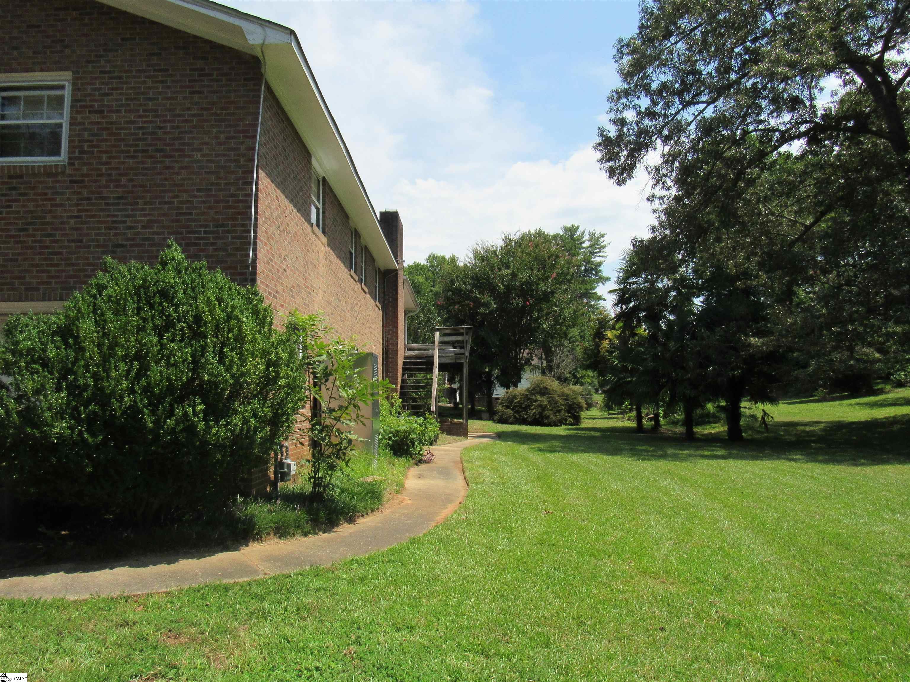 507 Eastcliffe Way Property Photo 20