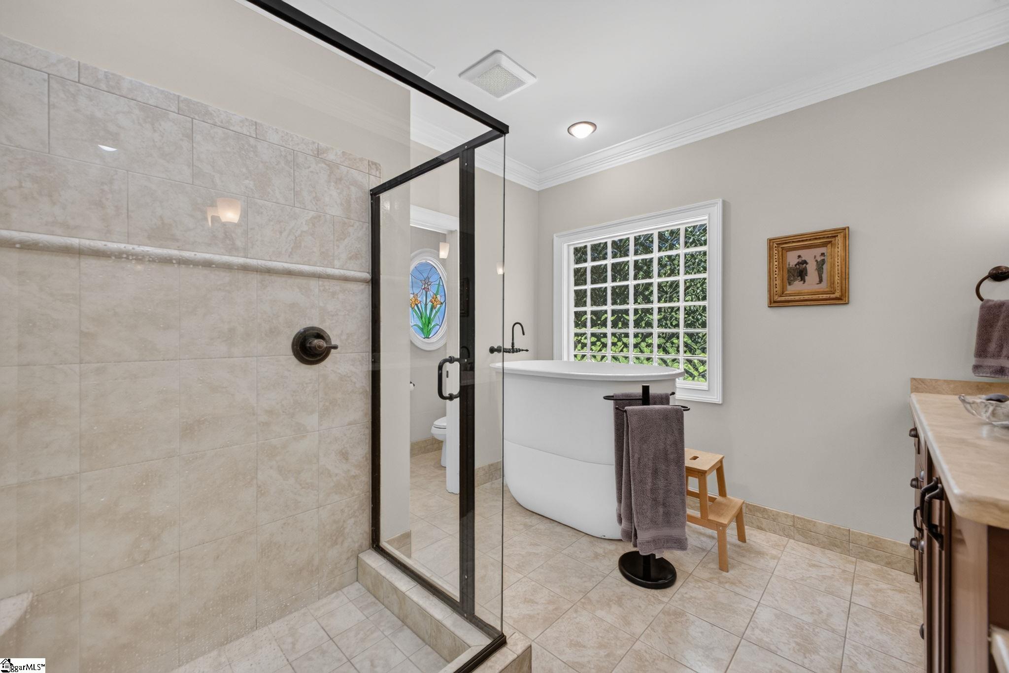 101 Breton Drive Property Photo 14