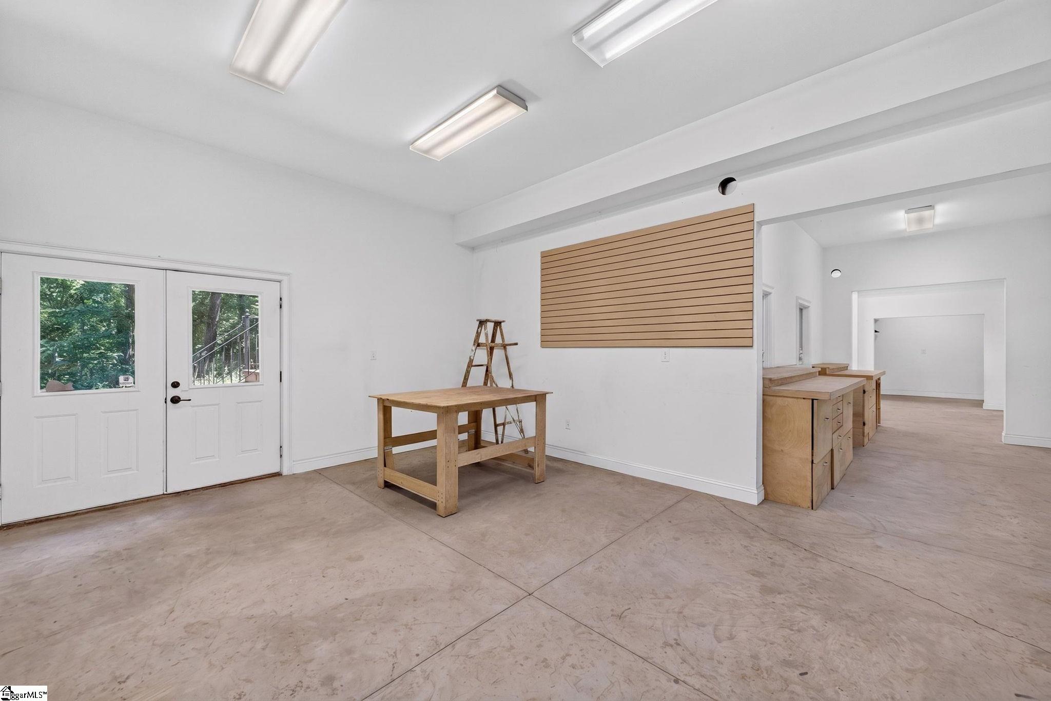 101 Breton Drive Property Photo 31