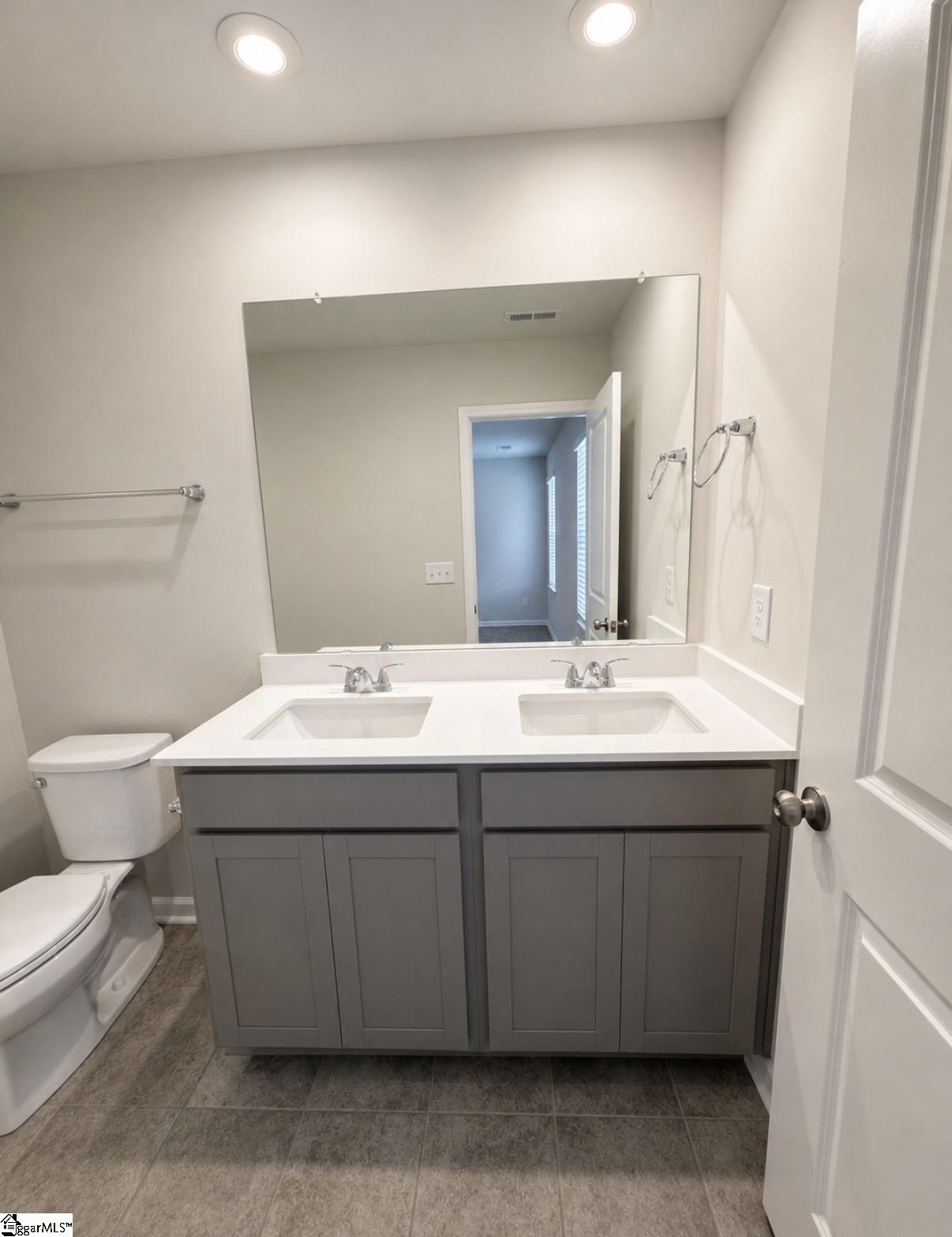 50 Telluride Drive Property Photo 14
