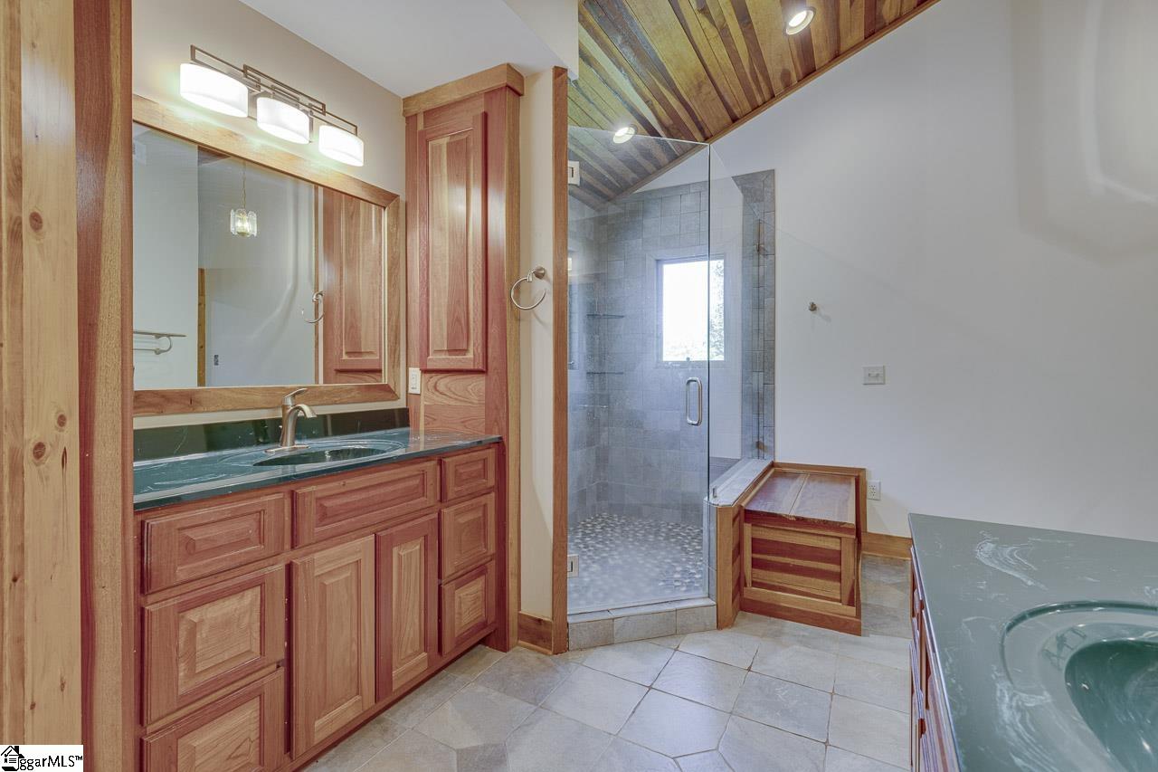 671 Rabbit Road Property Photo 37