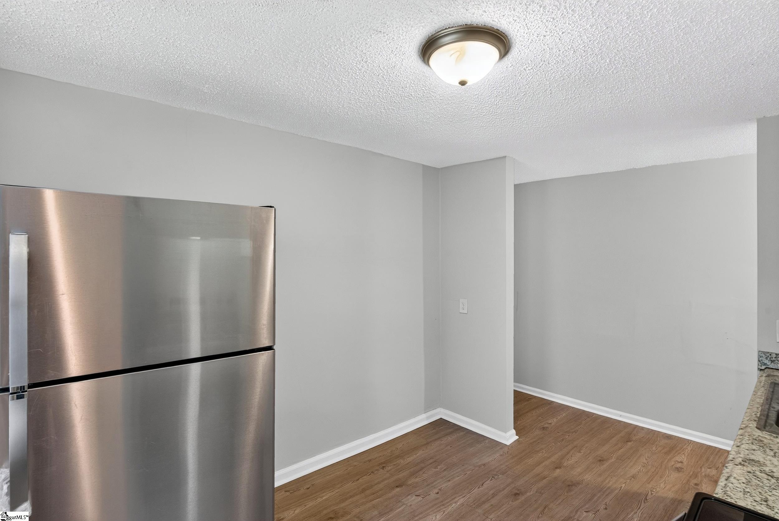 728 S Liberty Street Property Photo 16