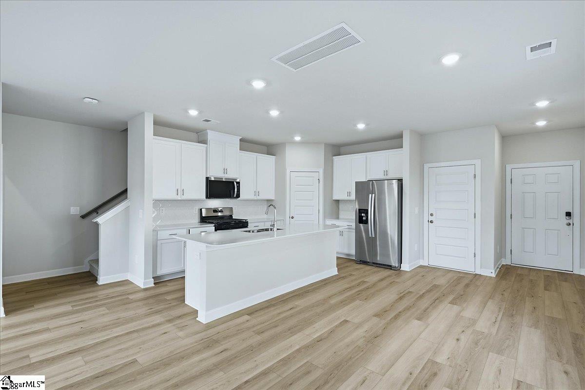 441 Blissful Court Property Photo 6