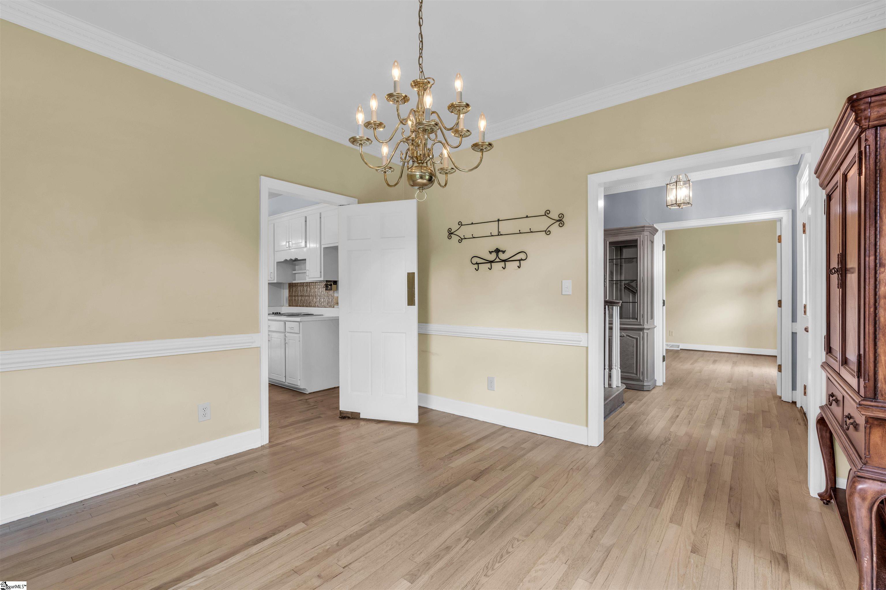 352 Round Ridge Road Property Photo 3