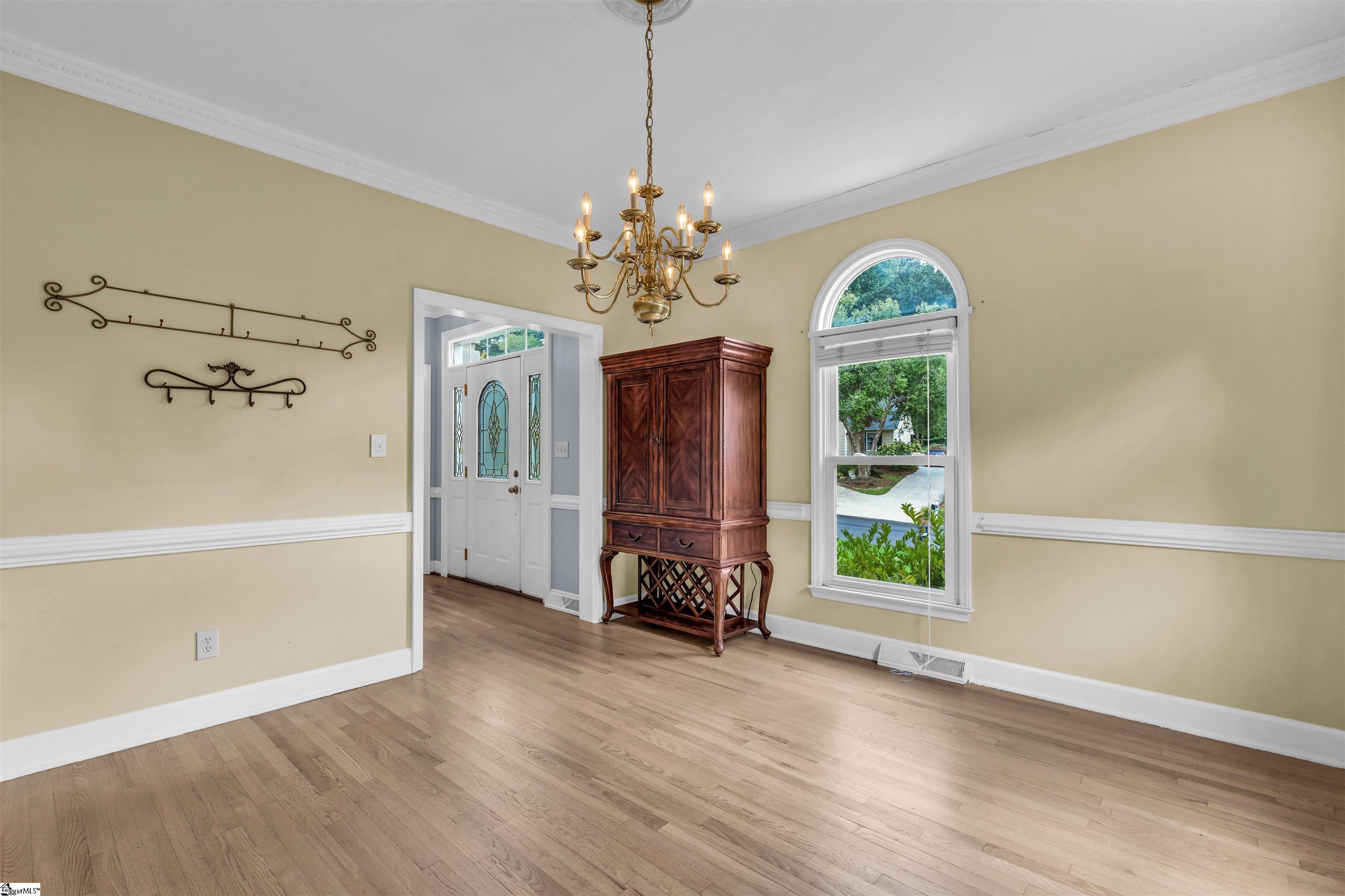 352 Round Ridge Road Property Photo 4