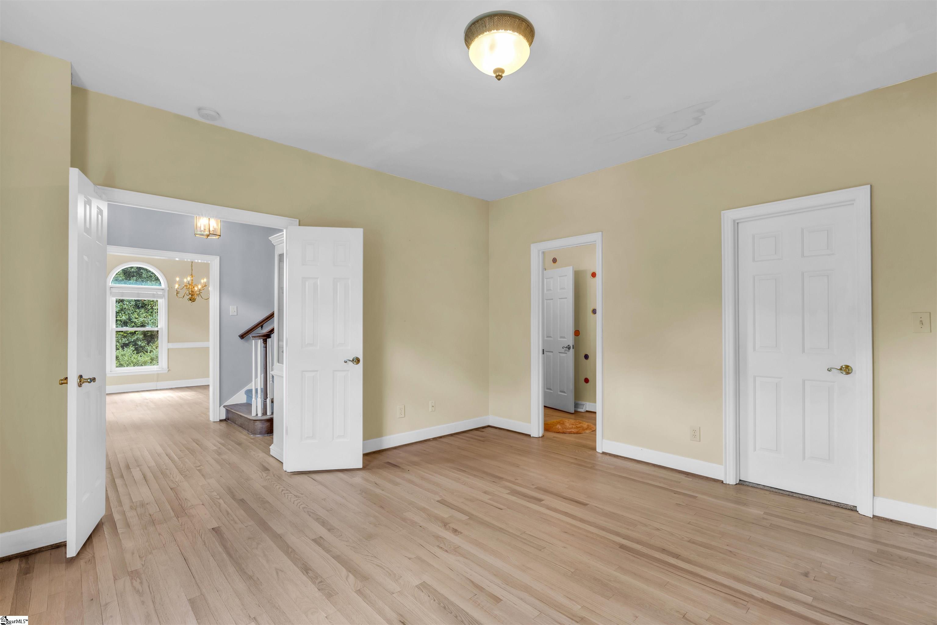 352 Round Ridge Road Property Photo 12
