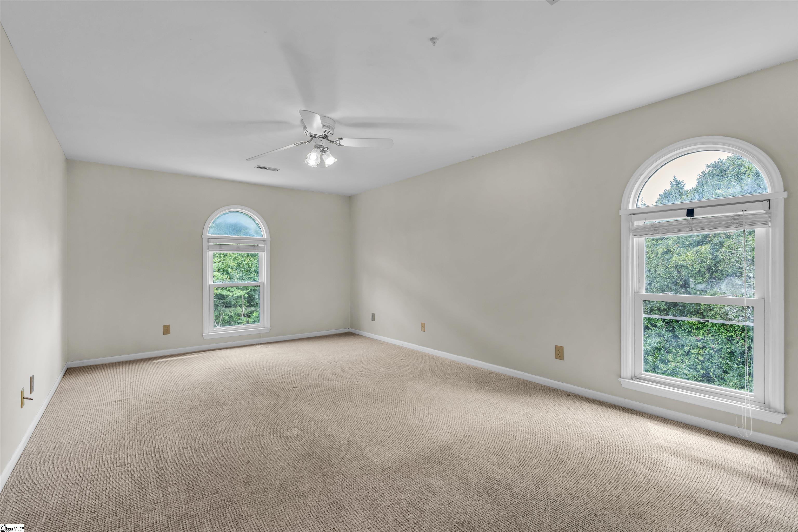 352 Round Ridge Road Property Photo 14