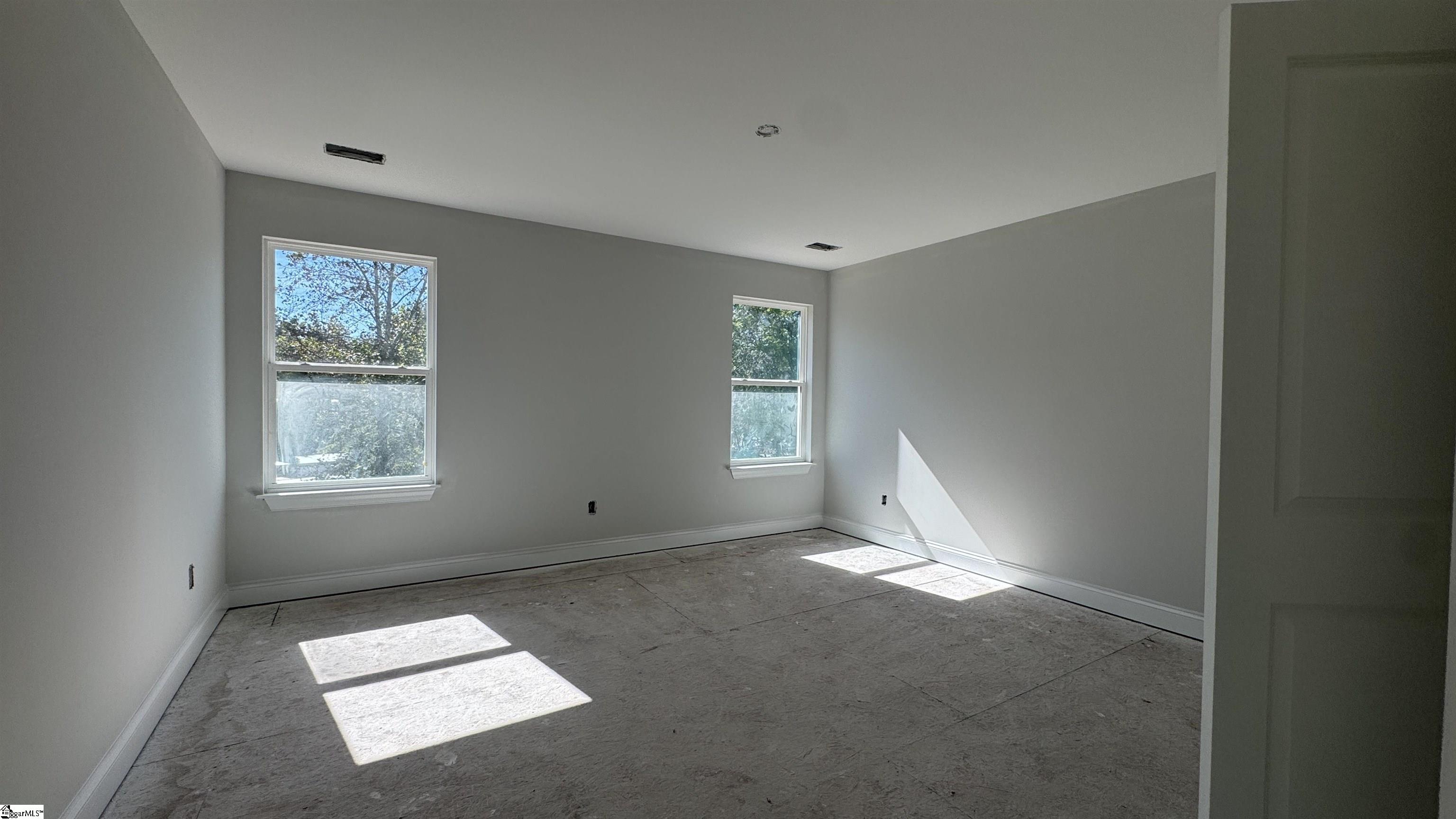 1121 Stable Way Property Photo 5
