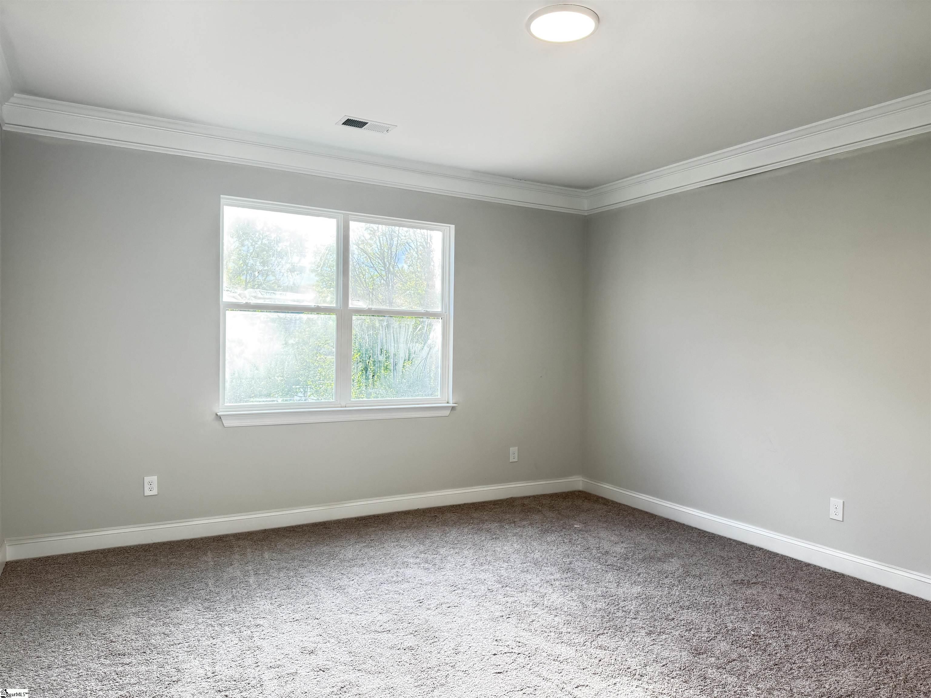 1121 Stable Way Property Photo 5