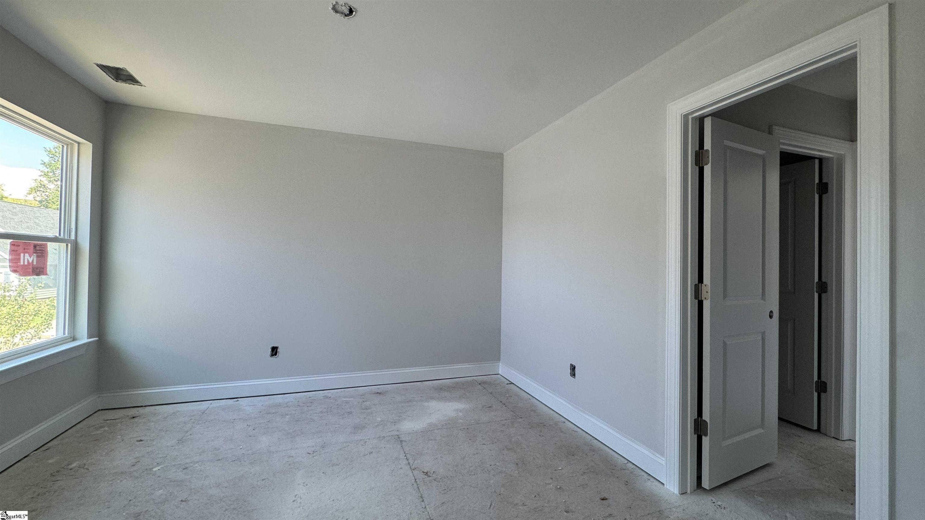1121 Stable Way Property Photo 6