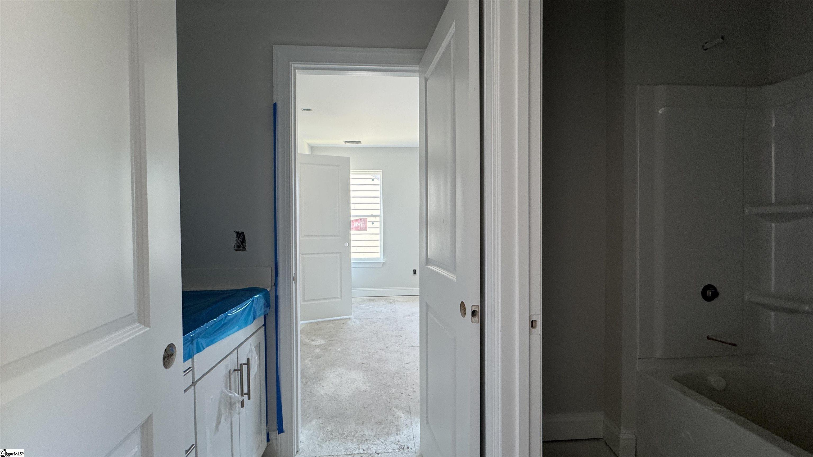 1121 Stable Way Property Photo 7