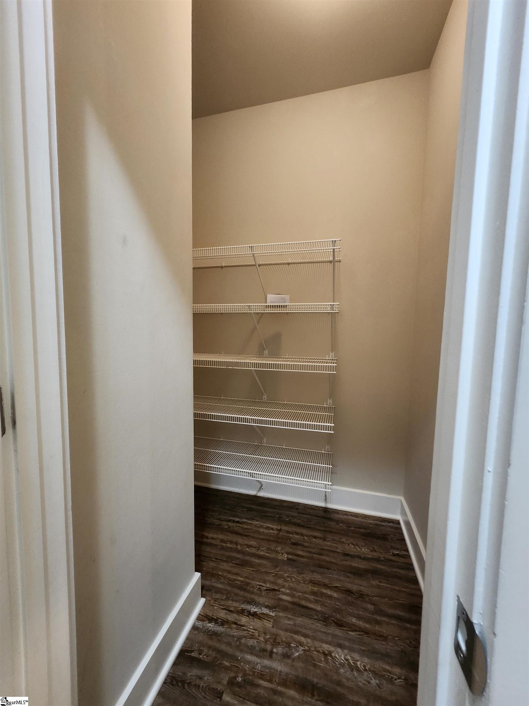 763 Sterling Drive Property Photo 9