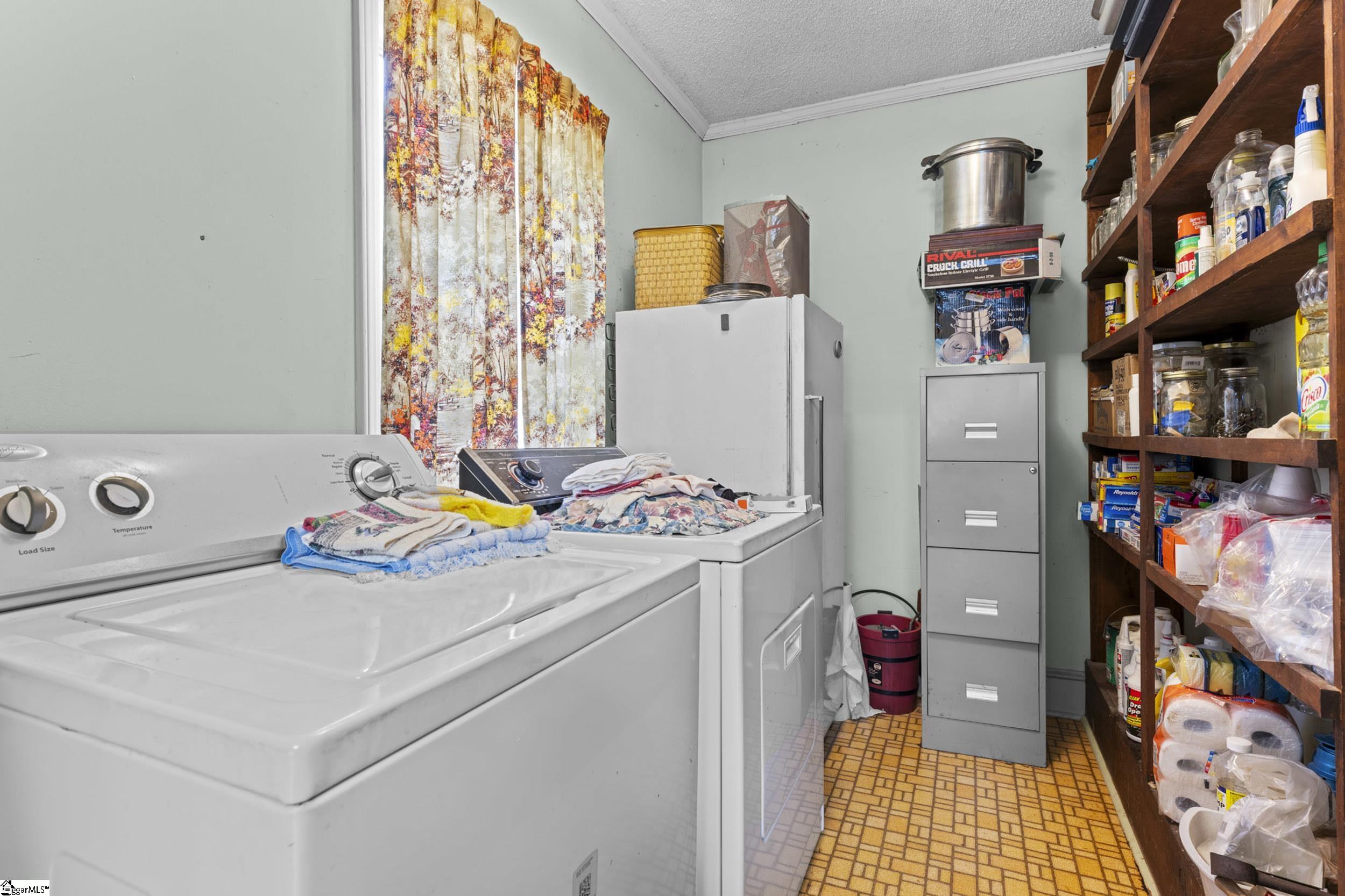 404 Roger Bolt Road Property Photo 6