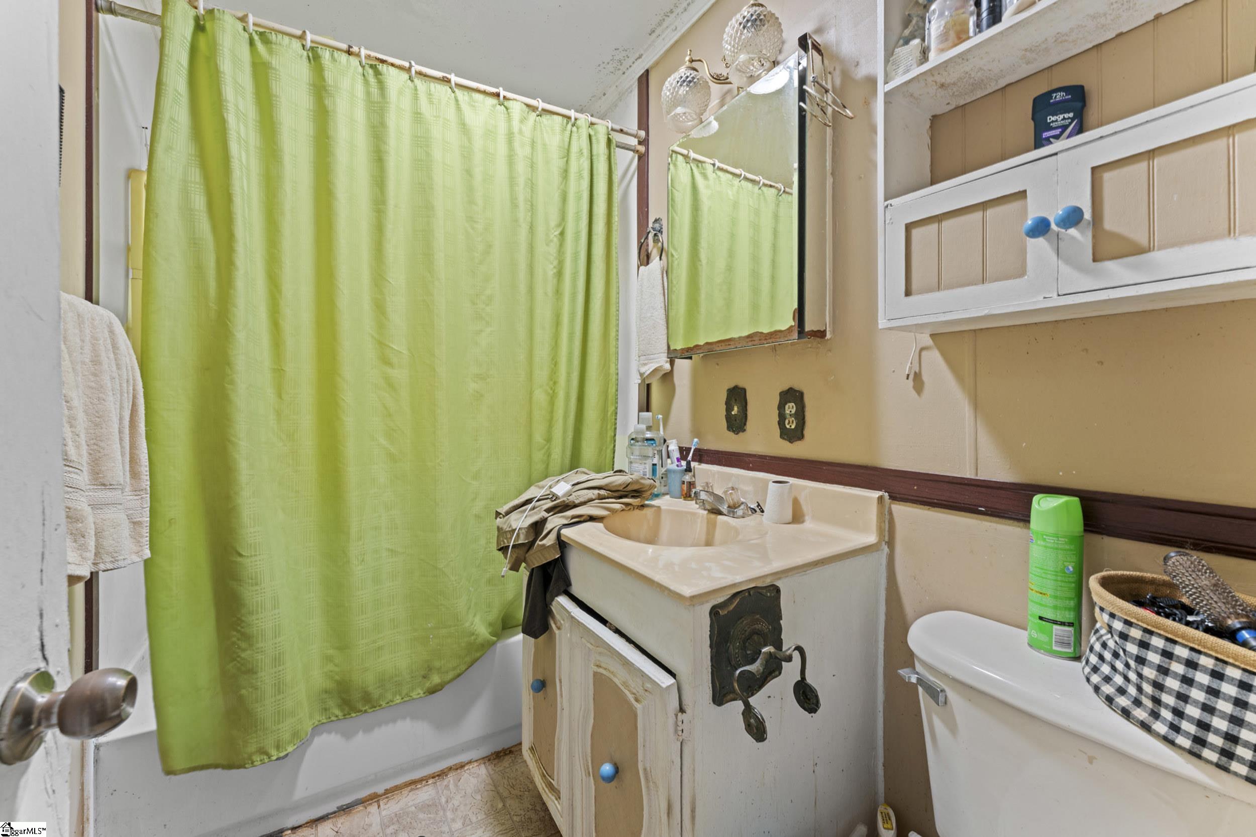 404 Roger Bolt Road Property Photo 30