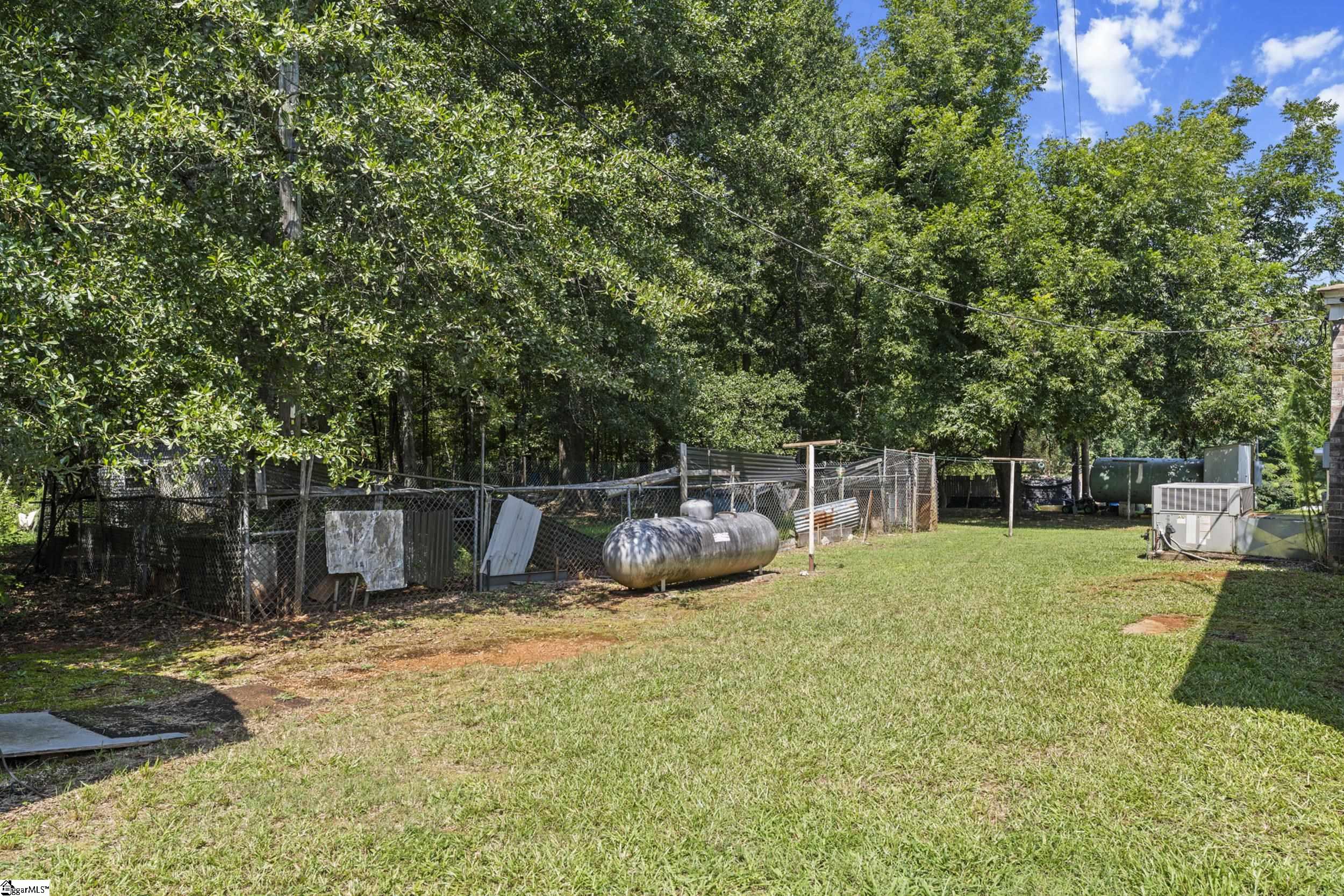 404 Roger Bolt Road Property Photo 31