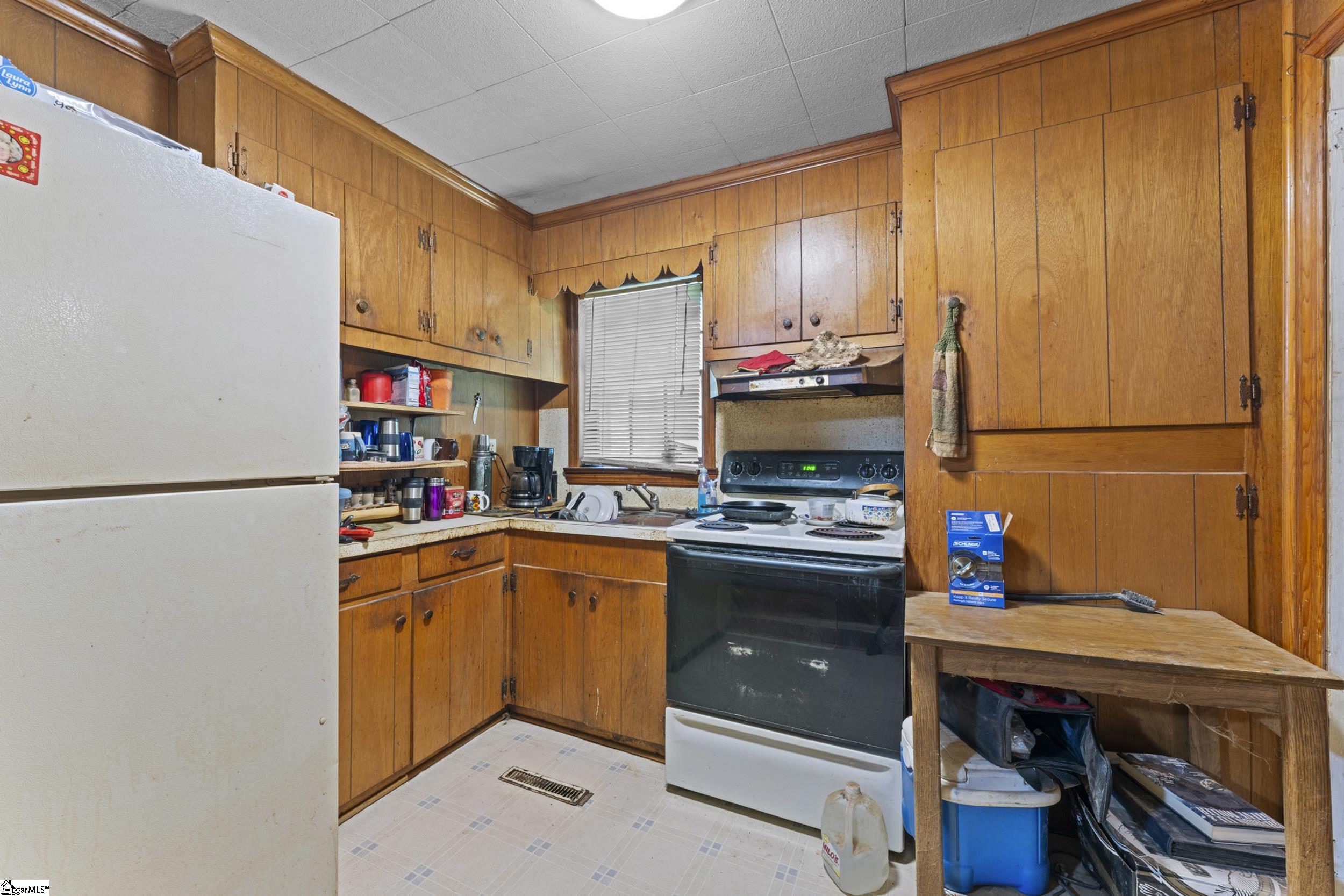 404 Roger Bolt Road Property Photo 35