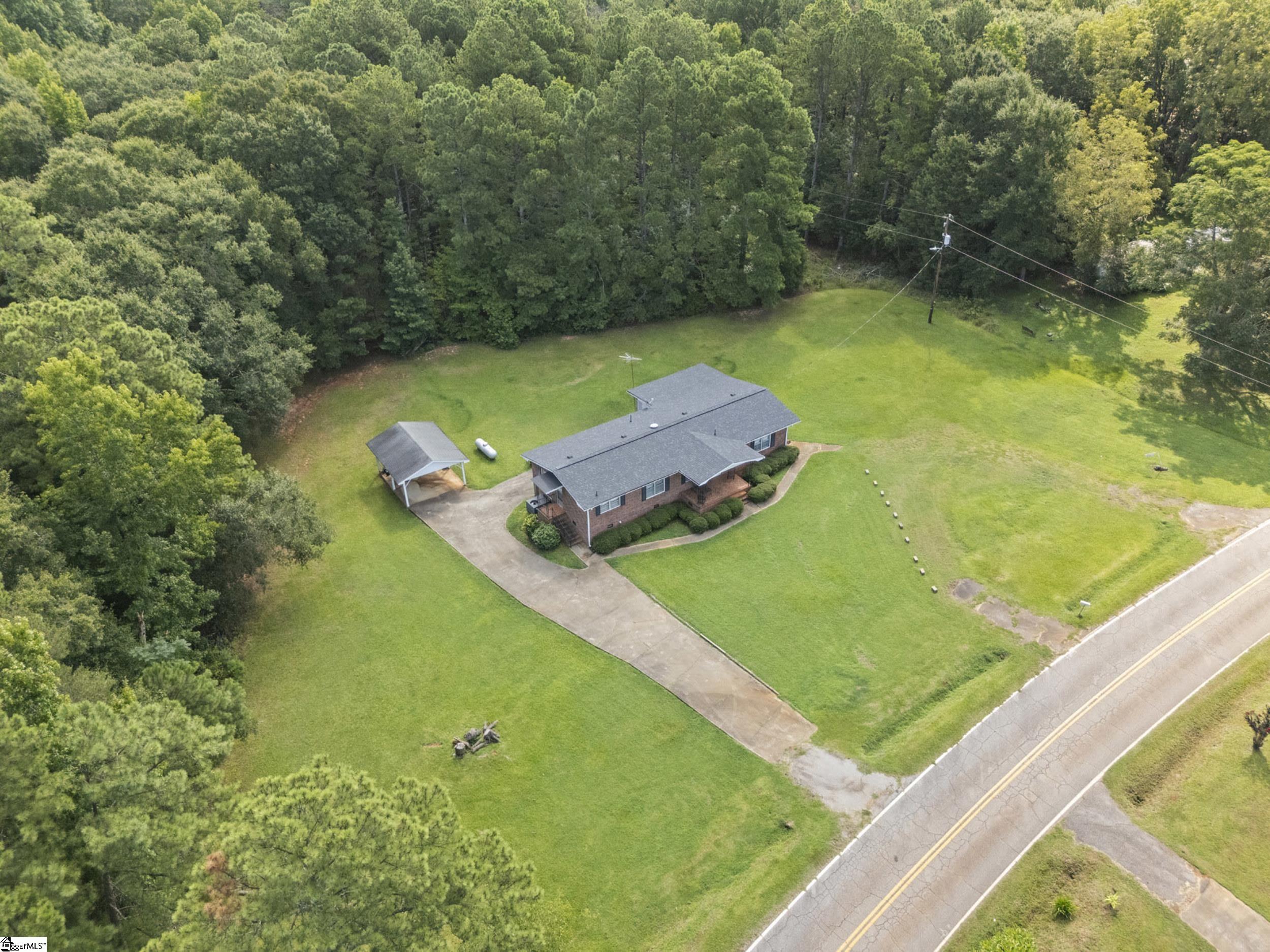 404 Roger Bolt Road Property Photo 39