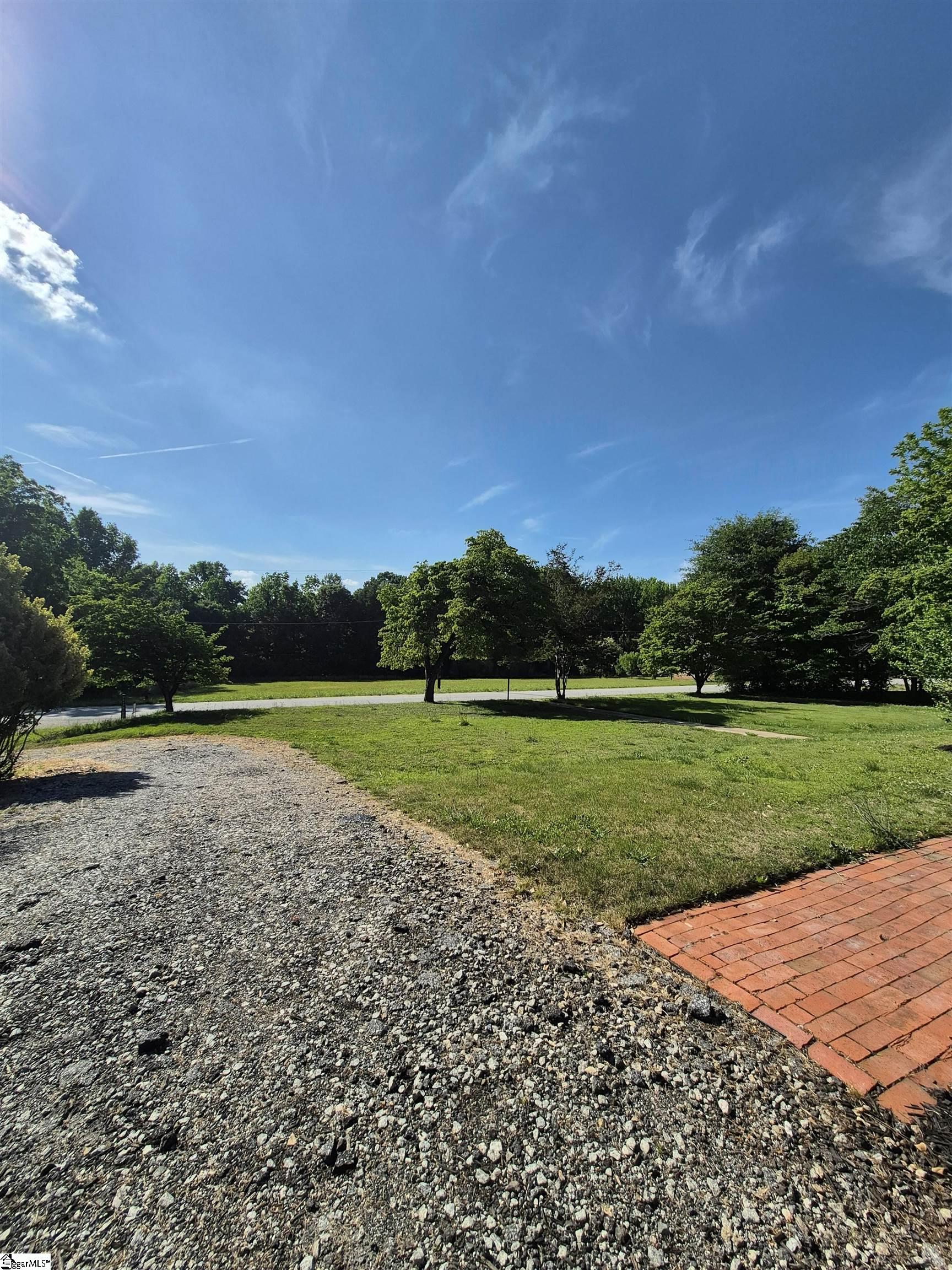 191 Pershing Street Property Photo 3