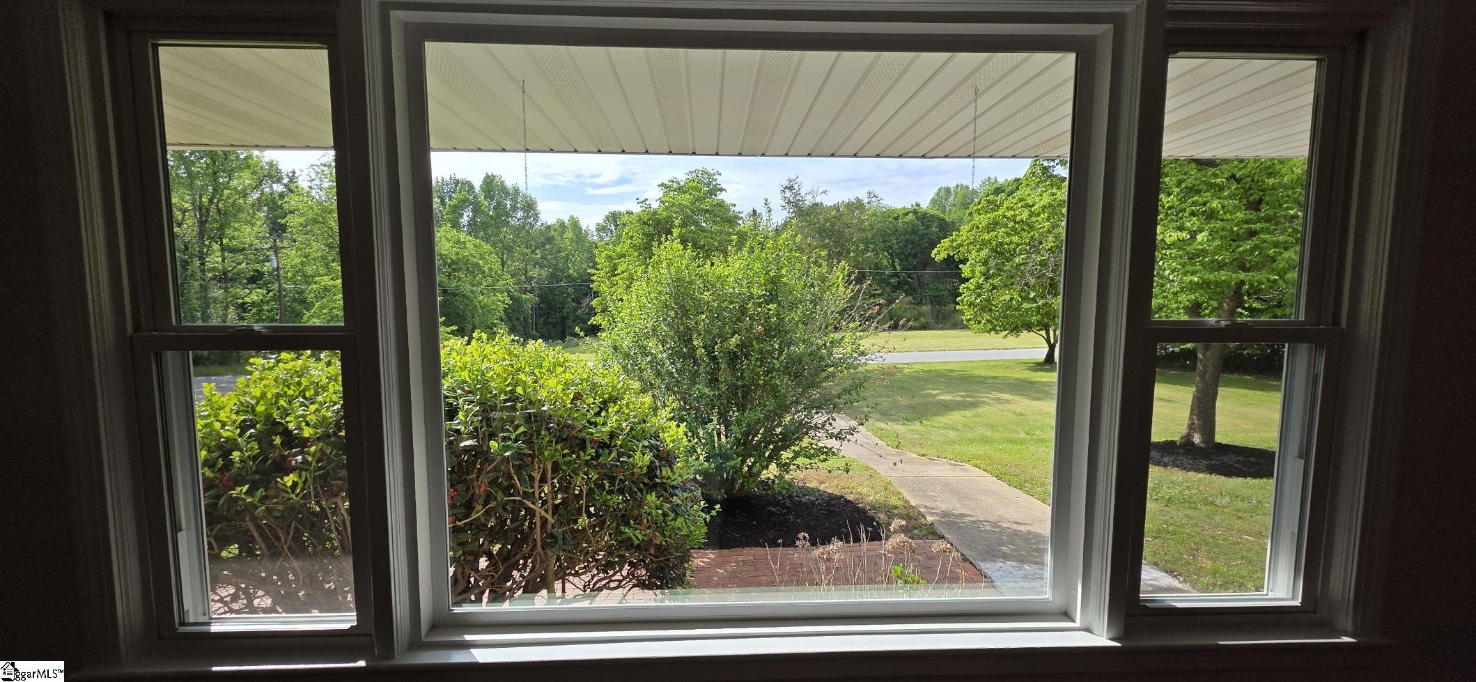 191 Pershing Street Property Photo 8