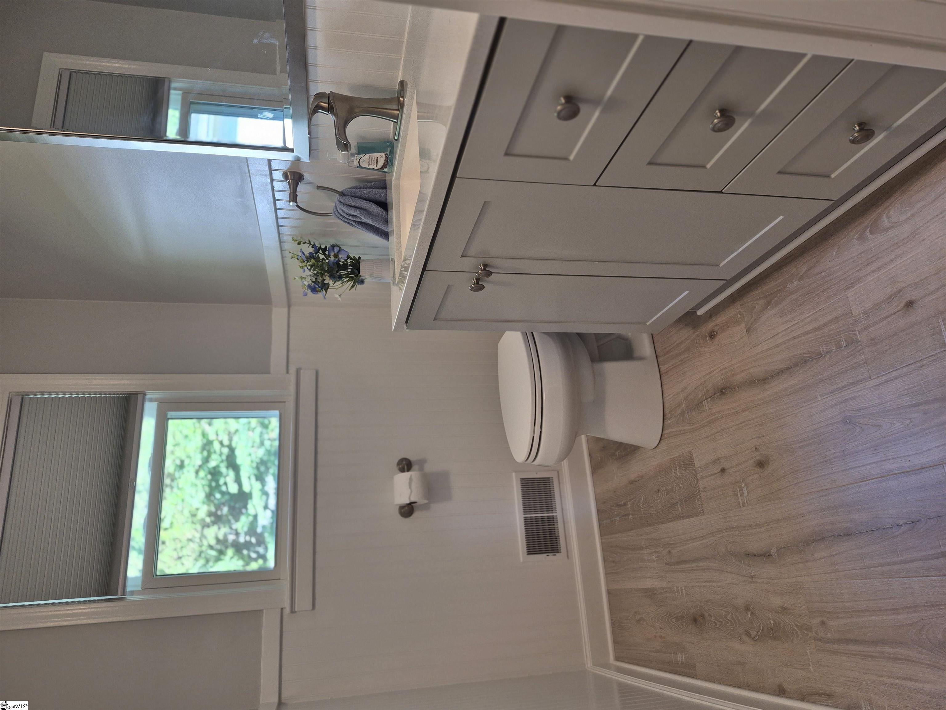 191 Pershing Street Property Photo 17