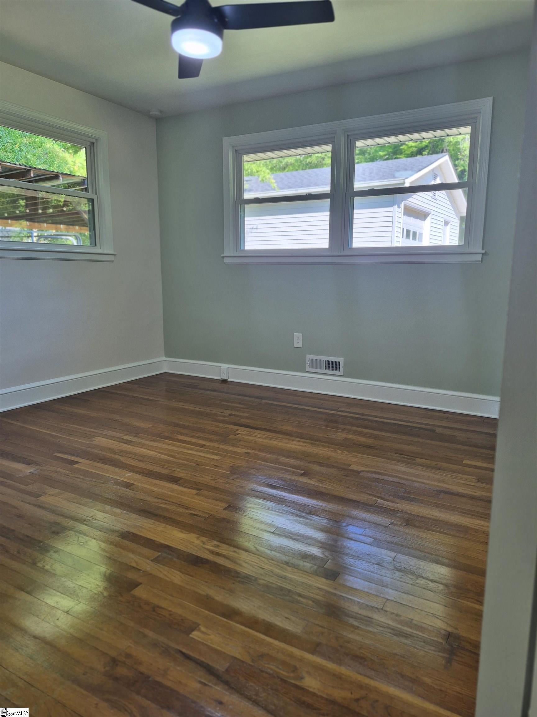 191 Pershing Street Property Photo 19