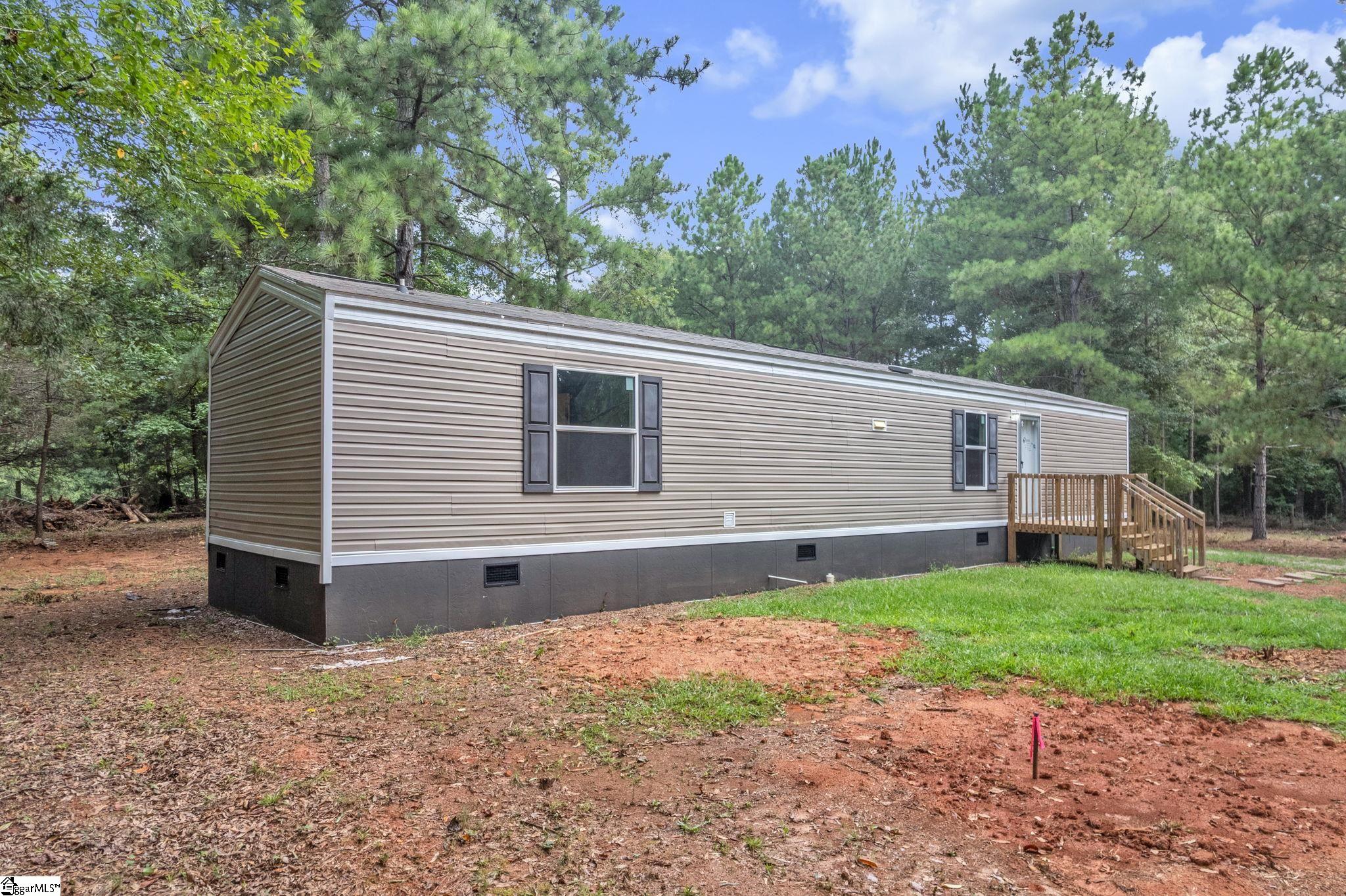 2344 S Highway 221 Property Photo 2