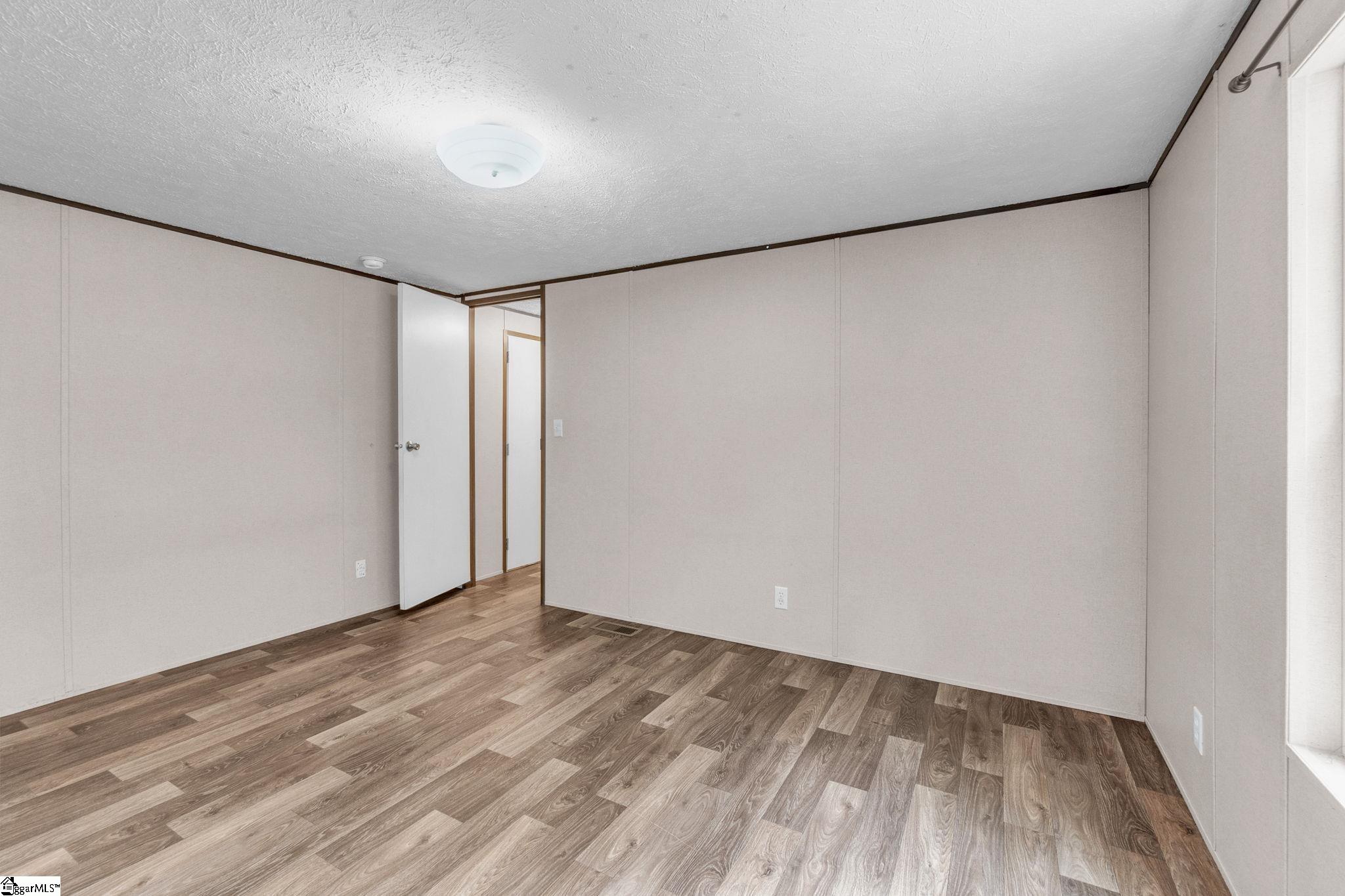 2344 S Highway 221 Property Photo 15