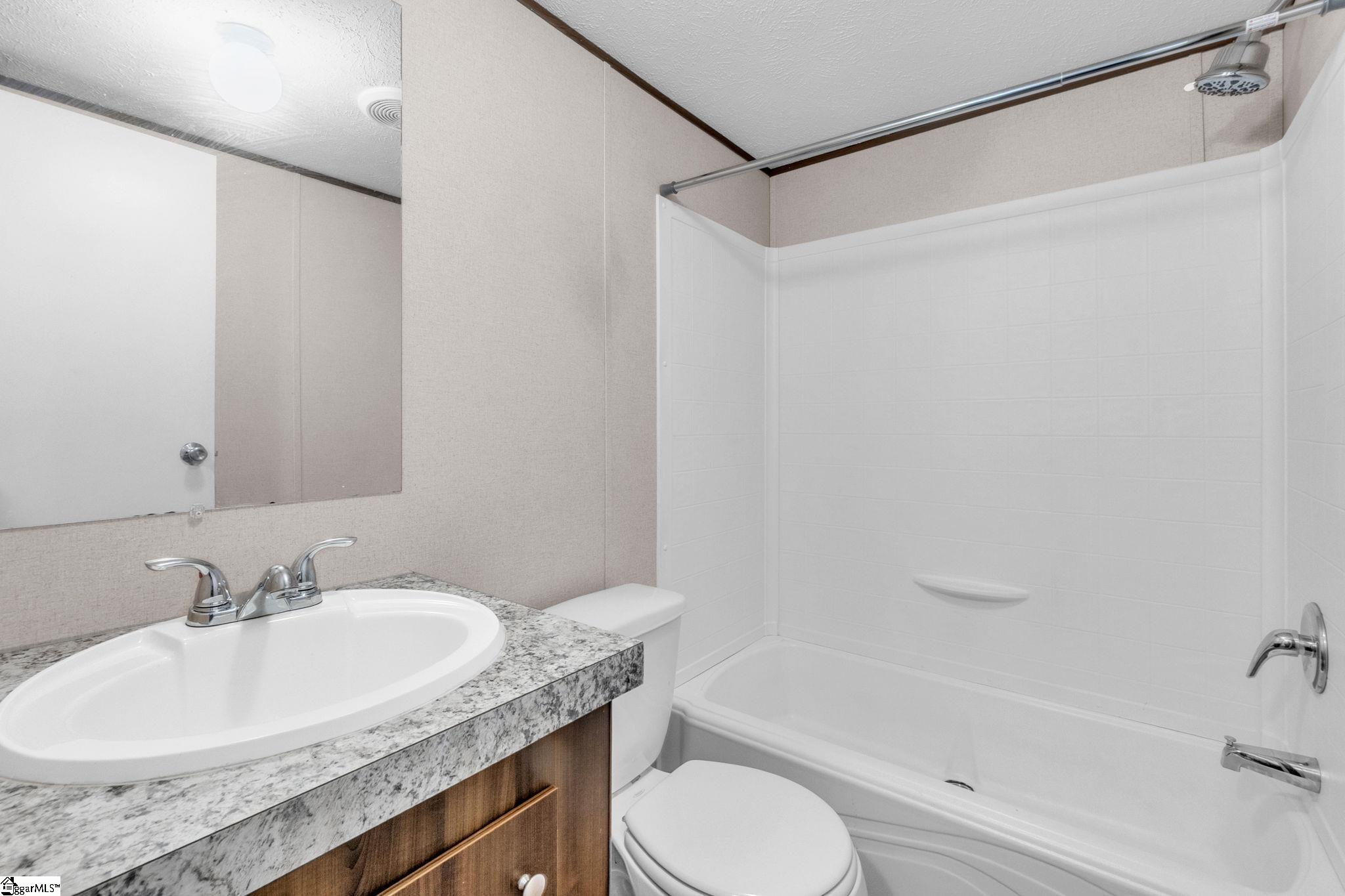 2344 S Highway 221 Property Photo 17