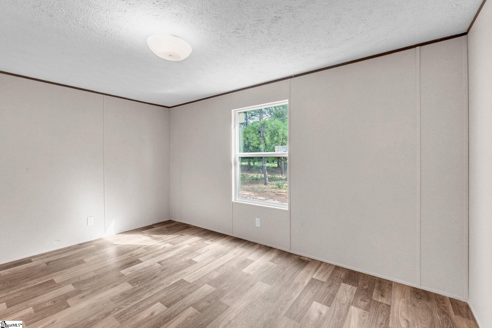 2344 S Highway 221 Property Photo 18