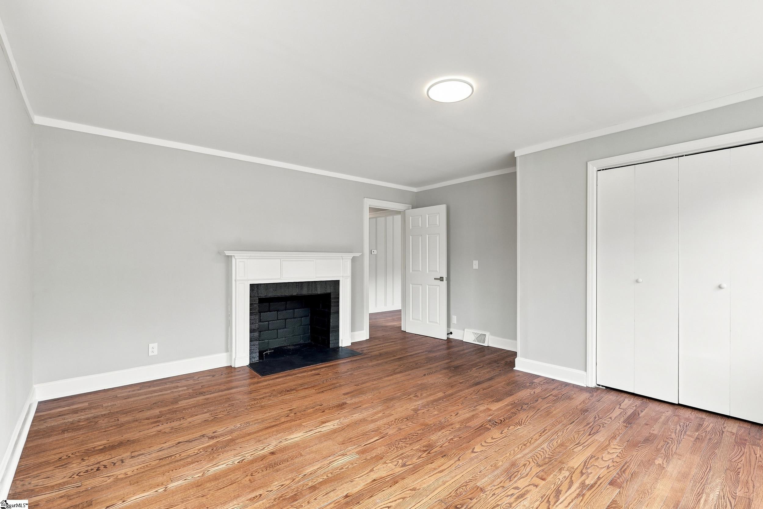 215 Elaine Avenue Property Photo 15