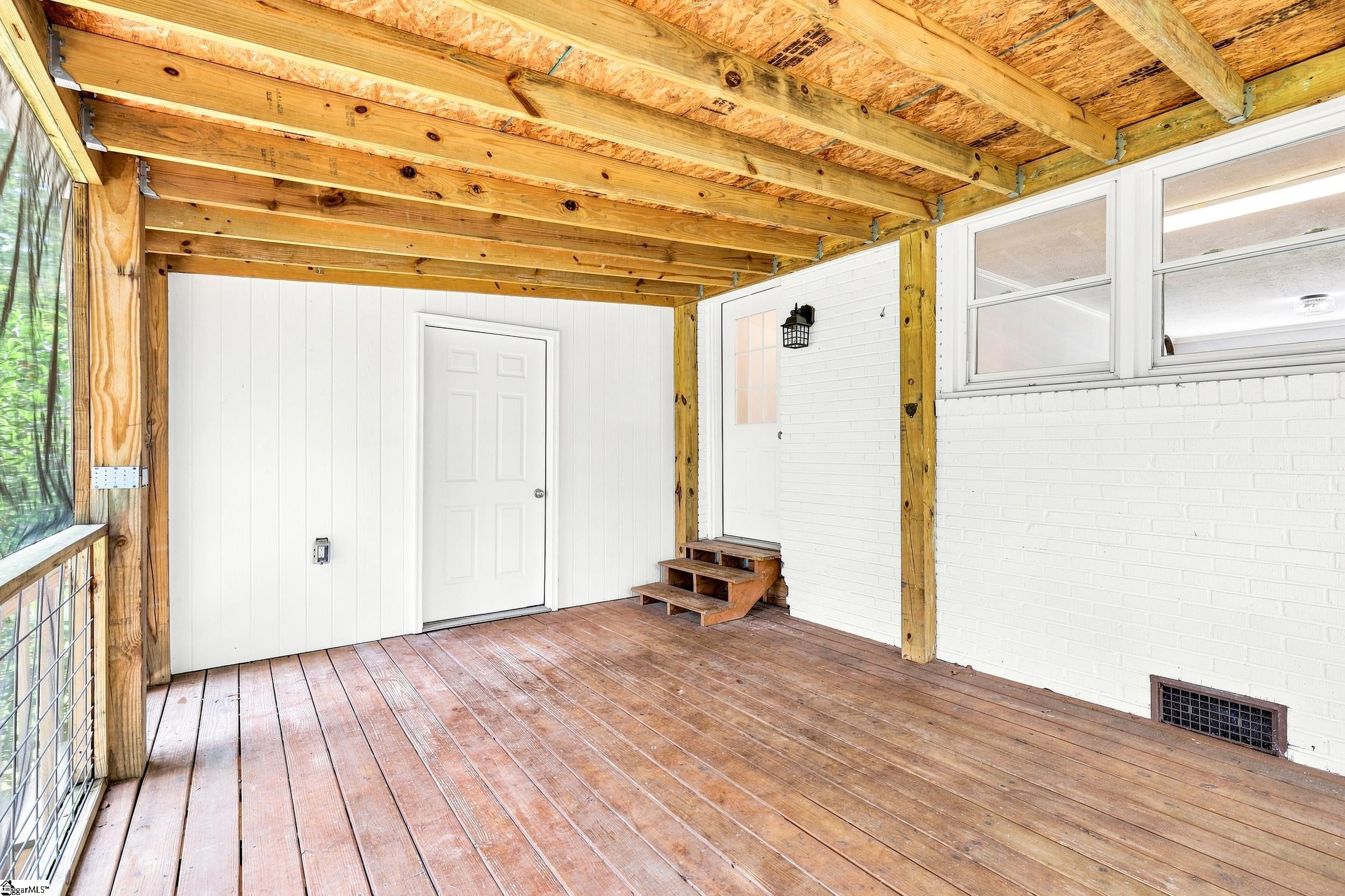 215 Elaine Avenue Property Photo 22