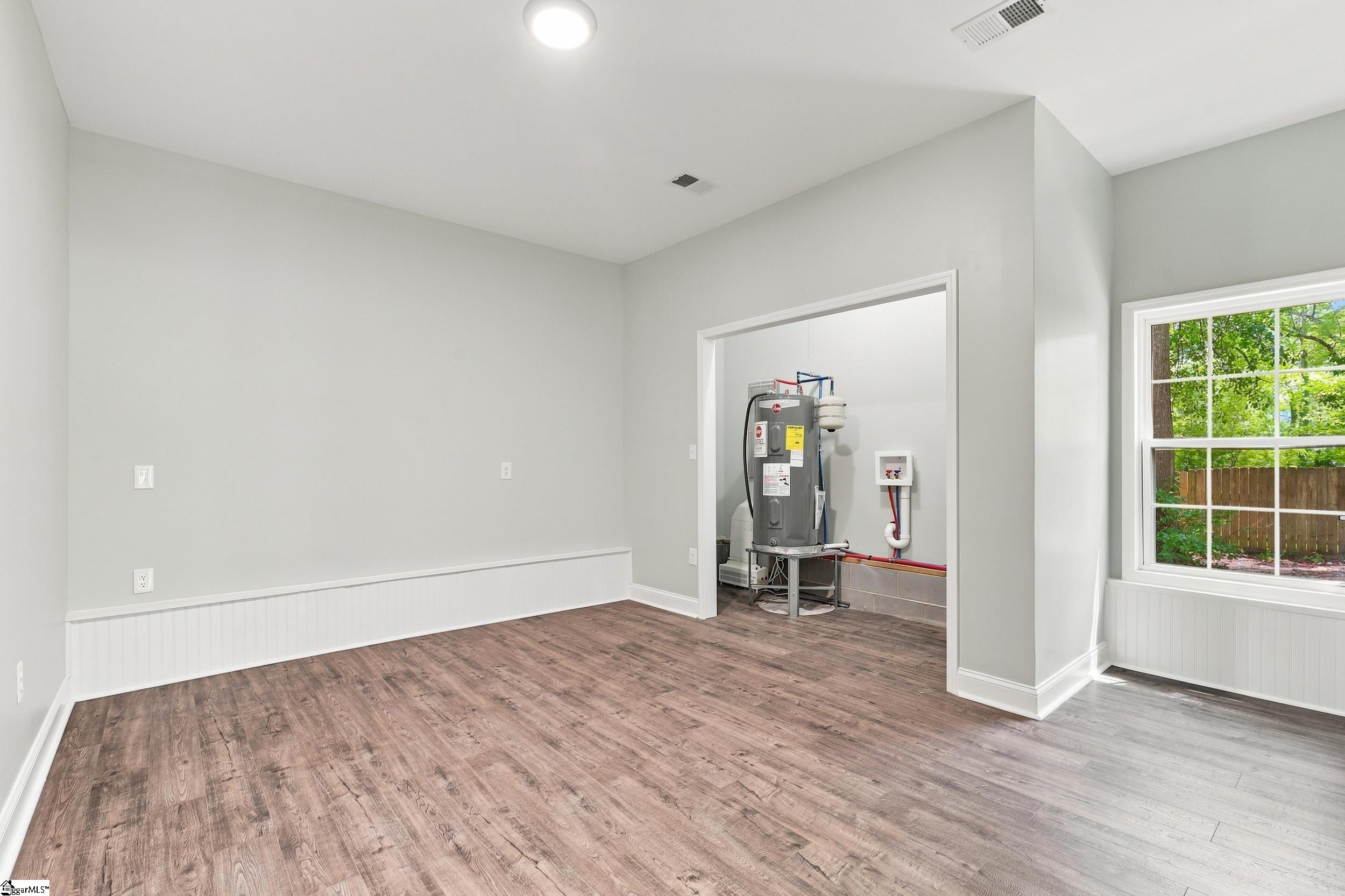 215 Elaine Avenue Property Photo 30