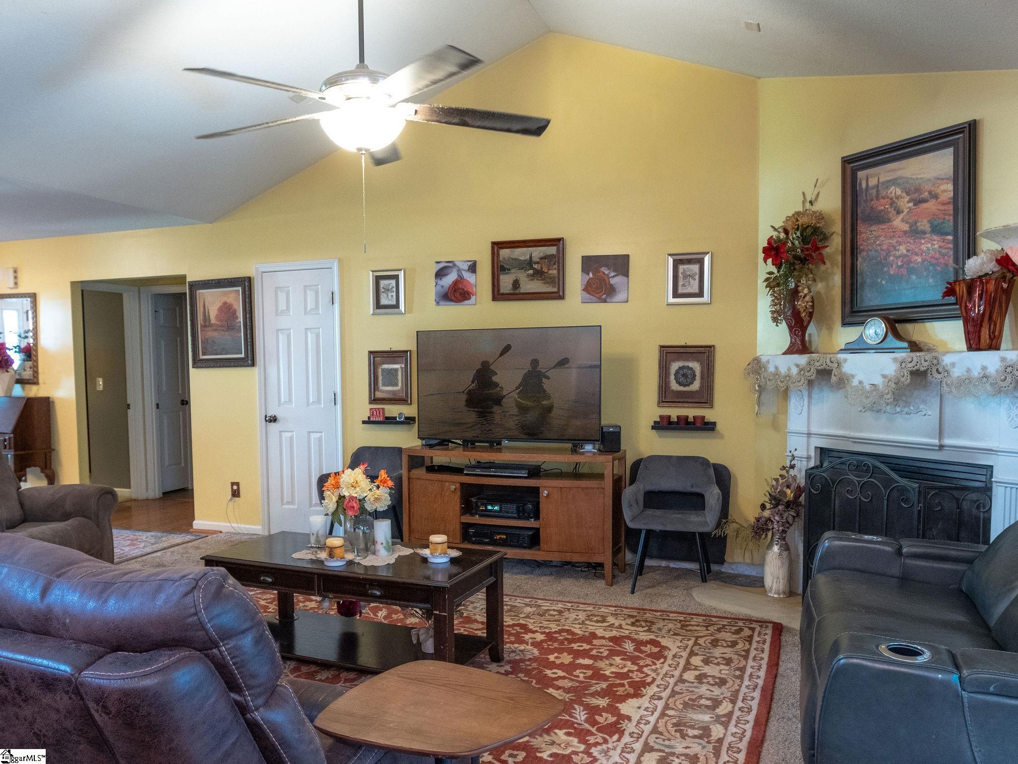240 Watercourse Way Property Photo 9
