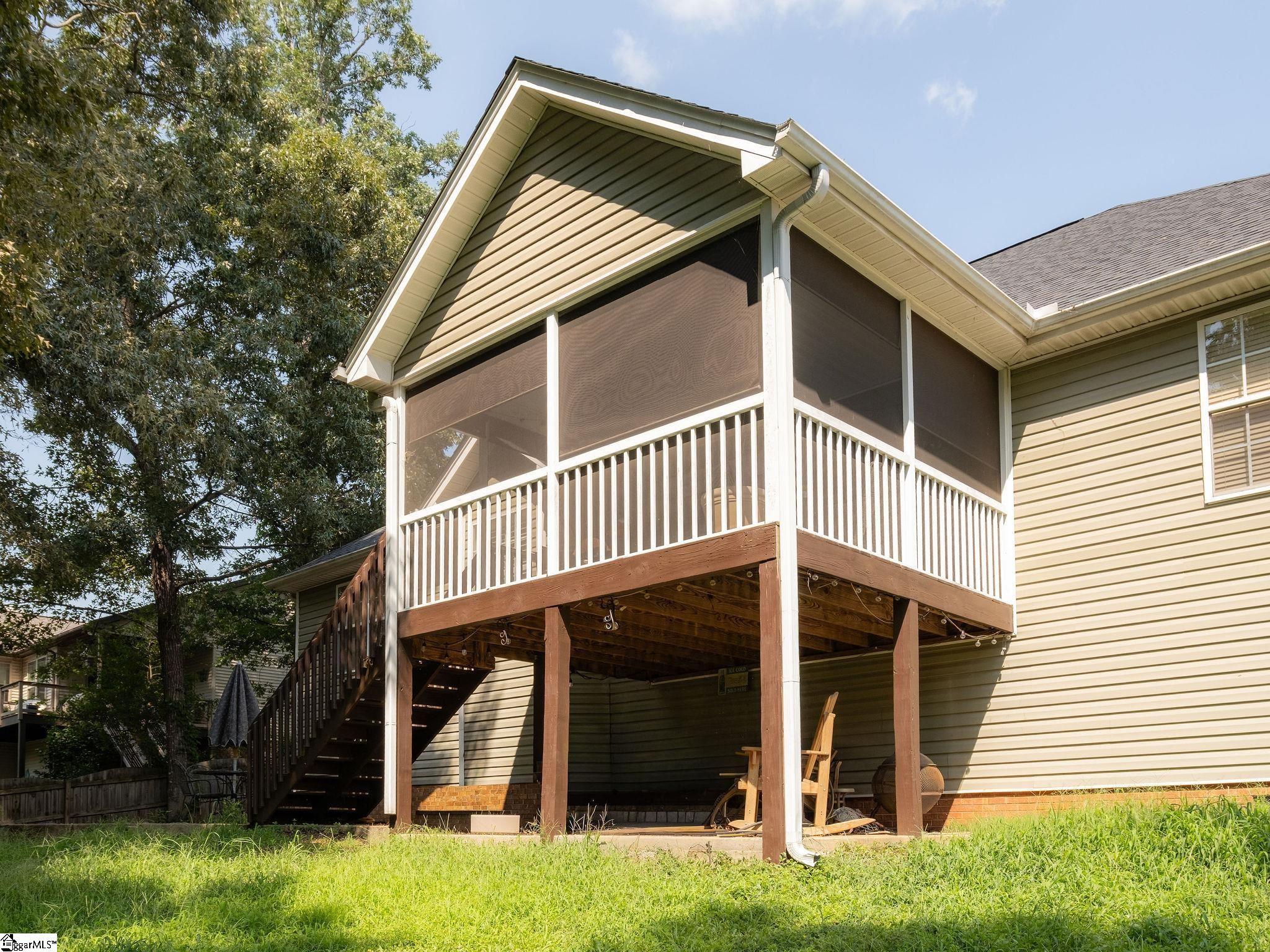 240 Watercourse Way Property Photo 25
