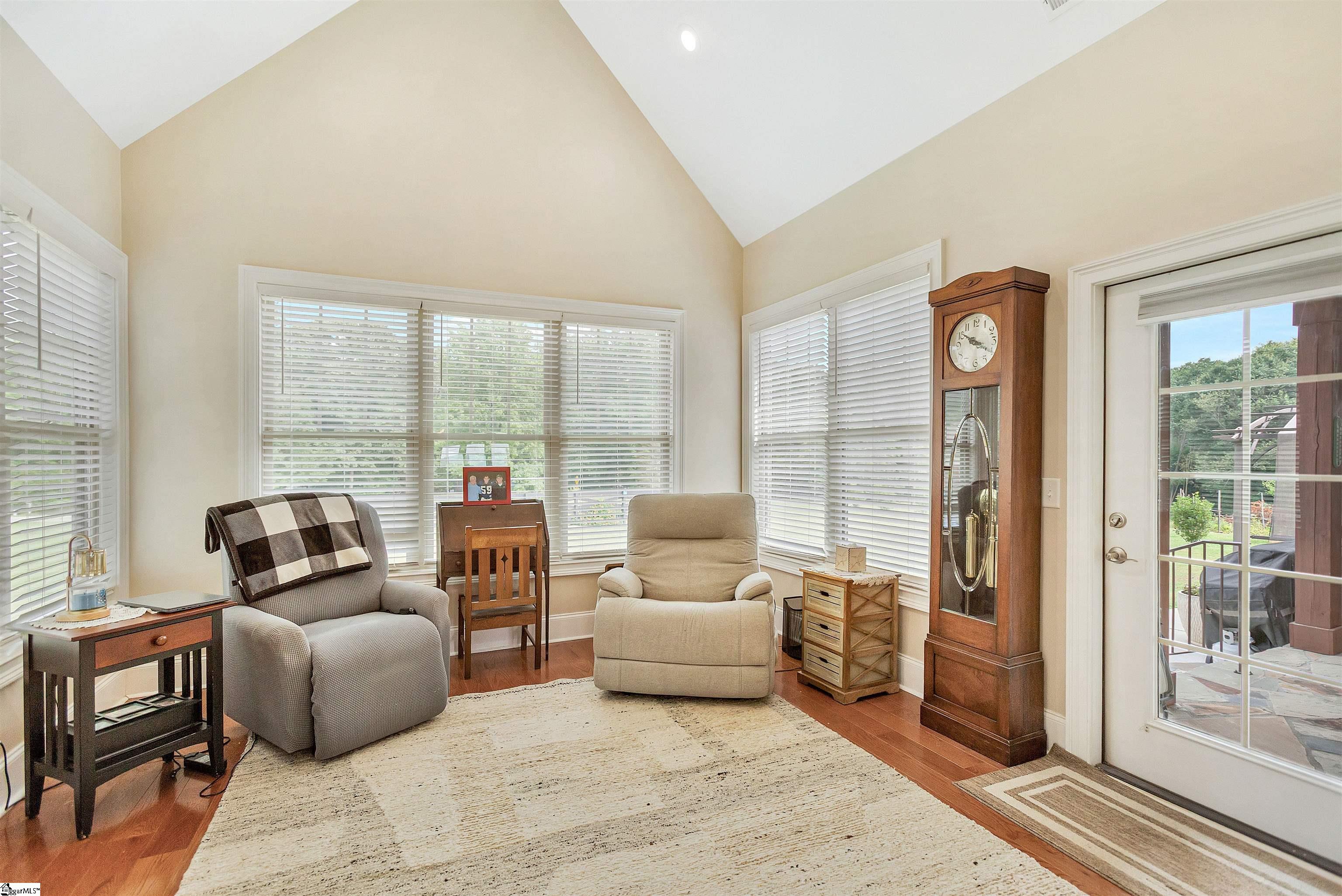 1204 Cherokee Road Property Photo 15