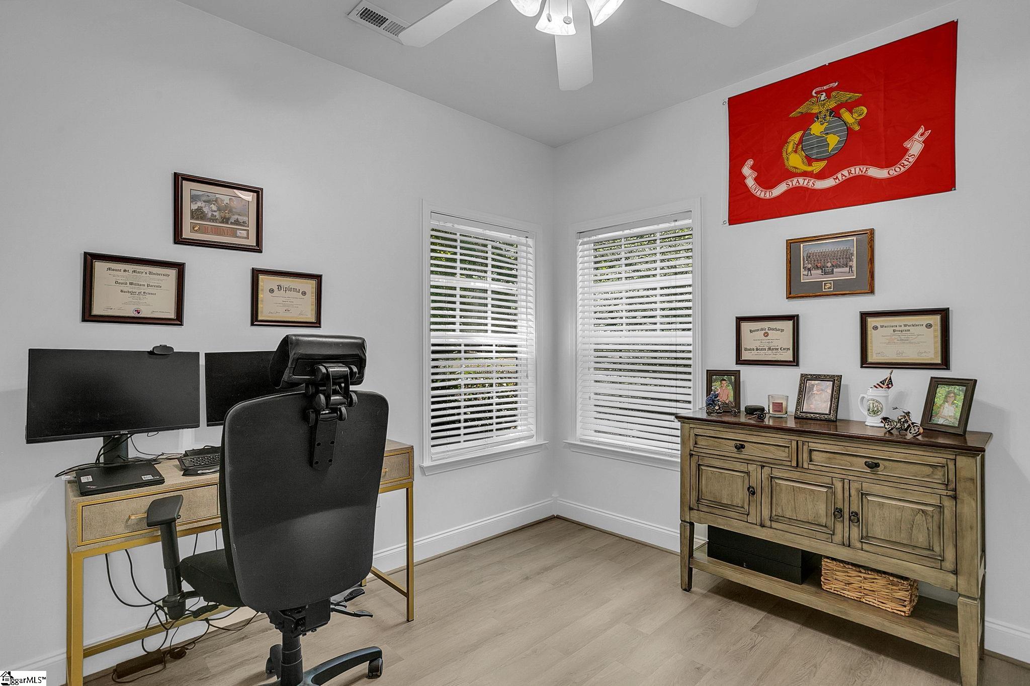 211 Lyons Drive Property Photo 8