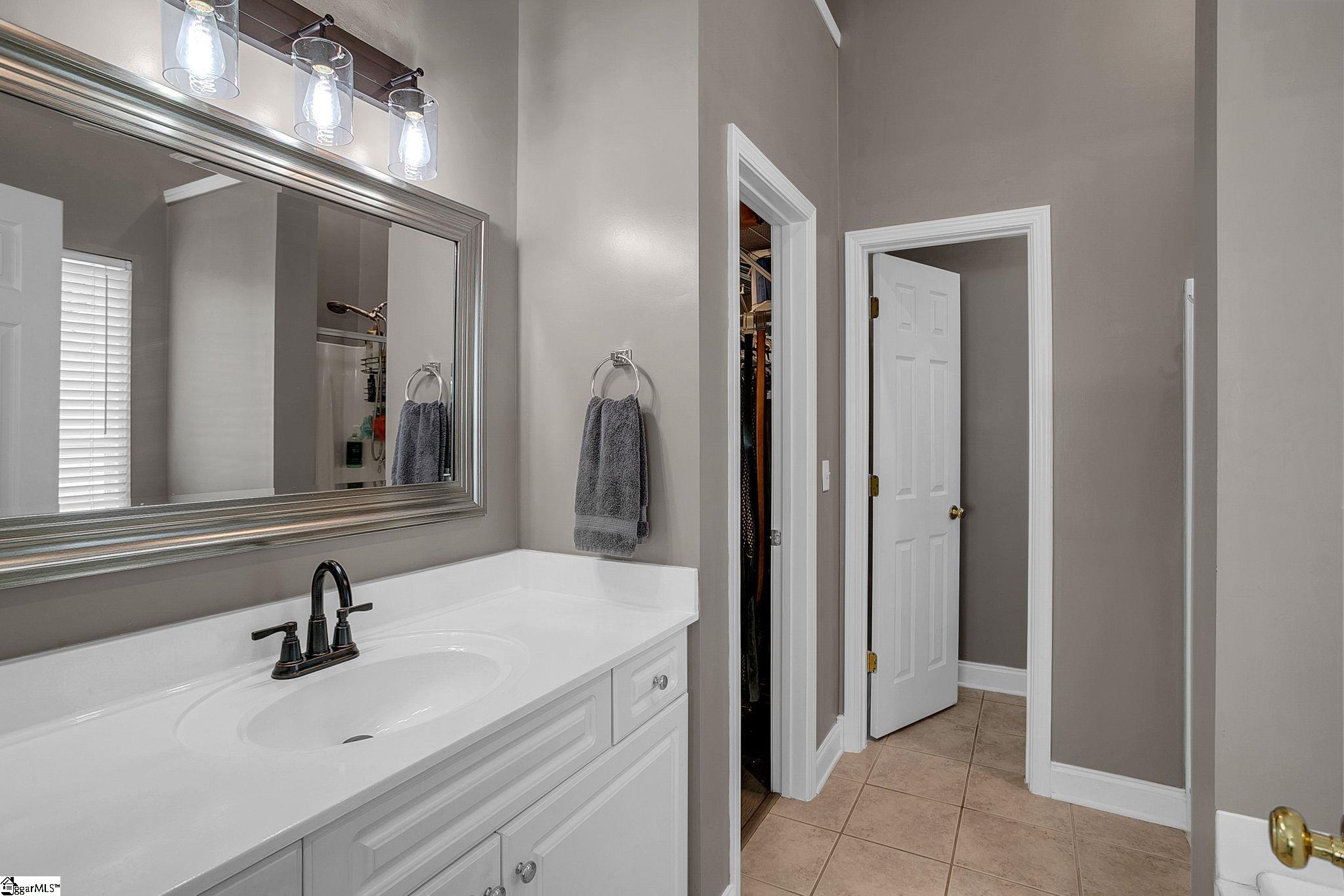 211 Lyons Drive Property Photo 27