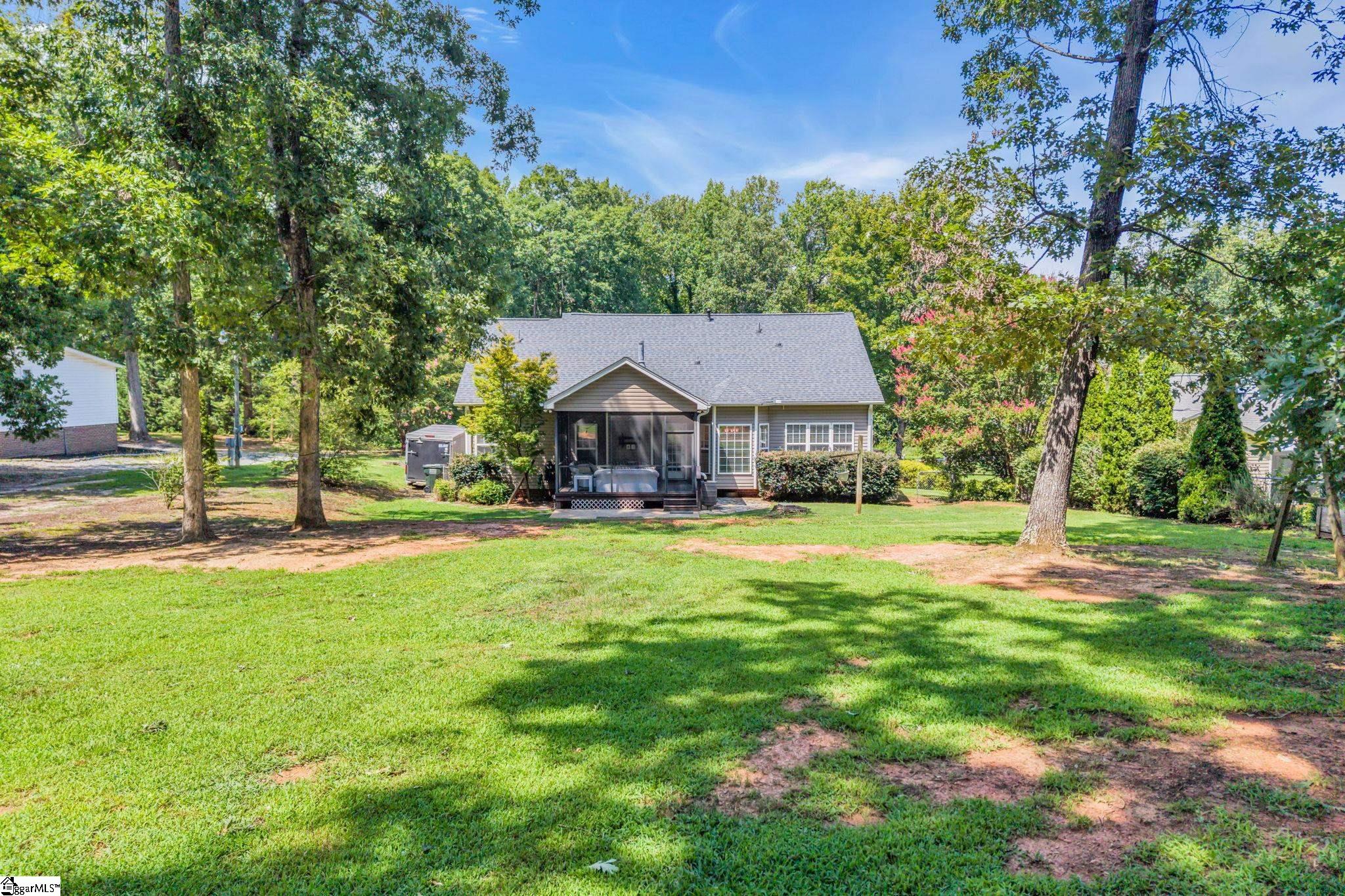 211 Lyons Drive Property Photo 34