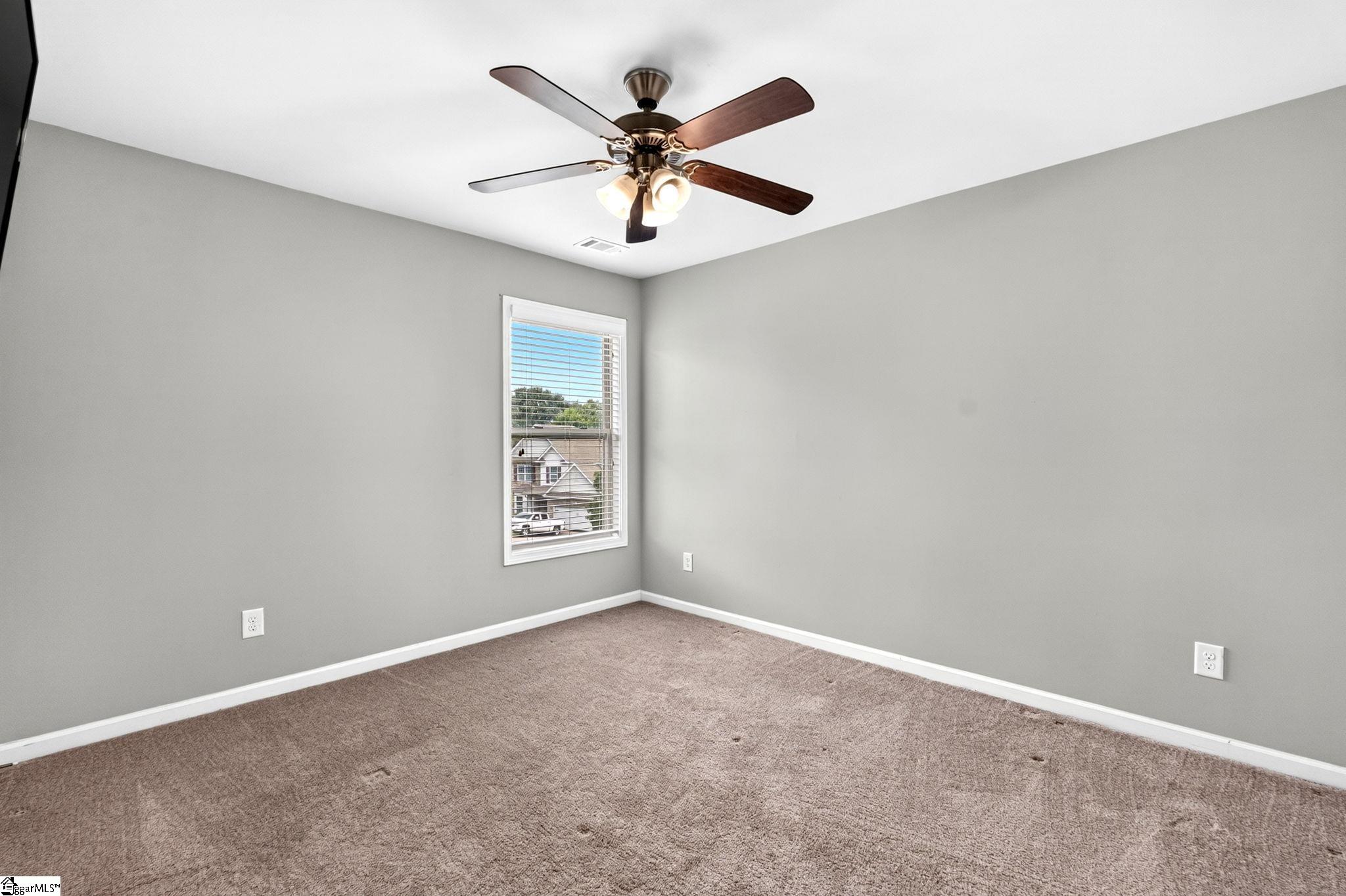 517 Willow Bank Landing Property Photo 27
