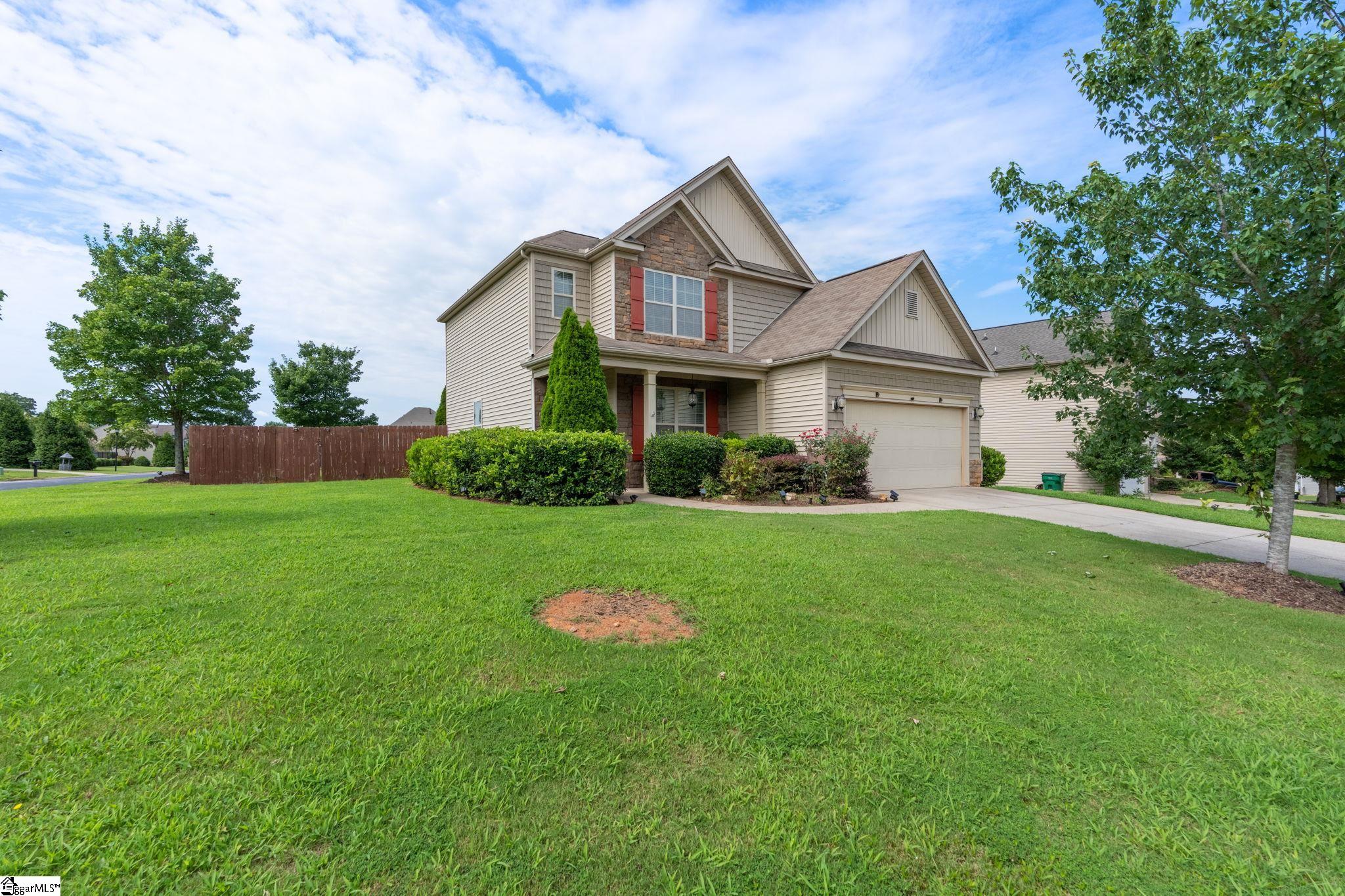 517 Willow Bank Landing Property Photo 36